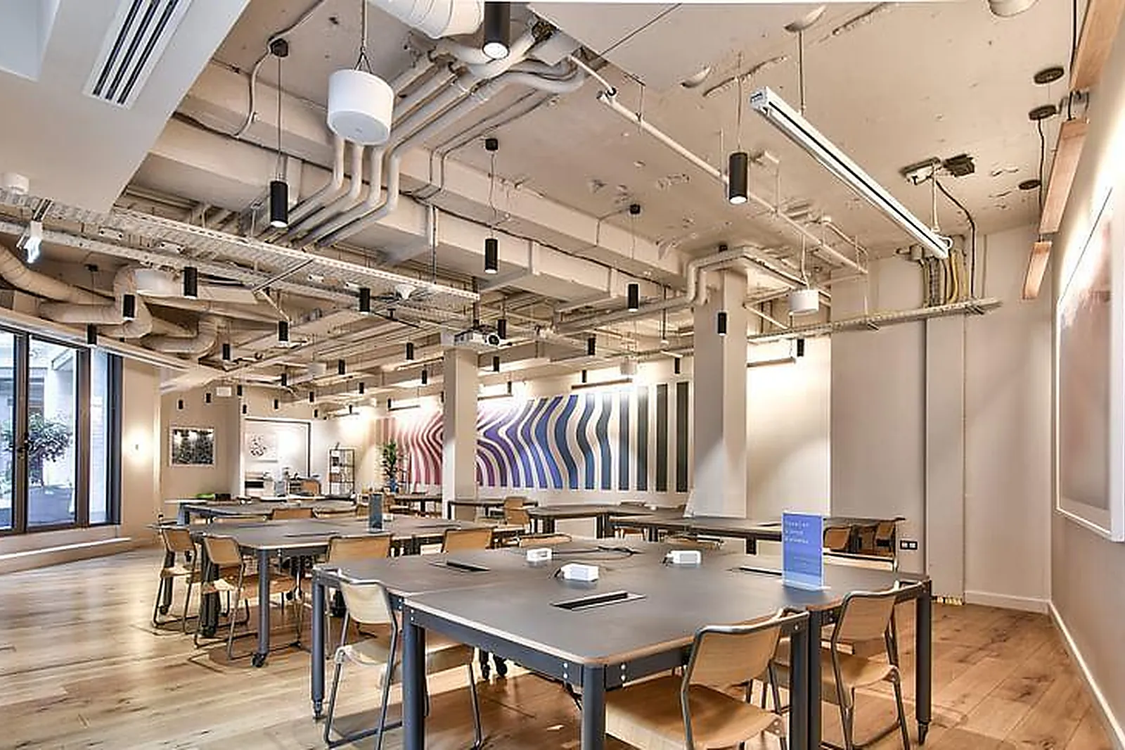 Lieux événementiels, FLEXYCORP