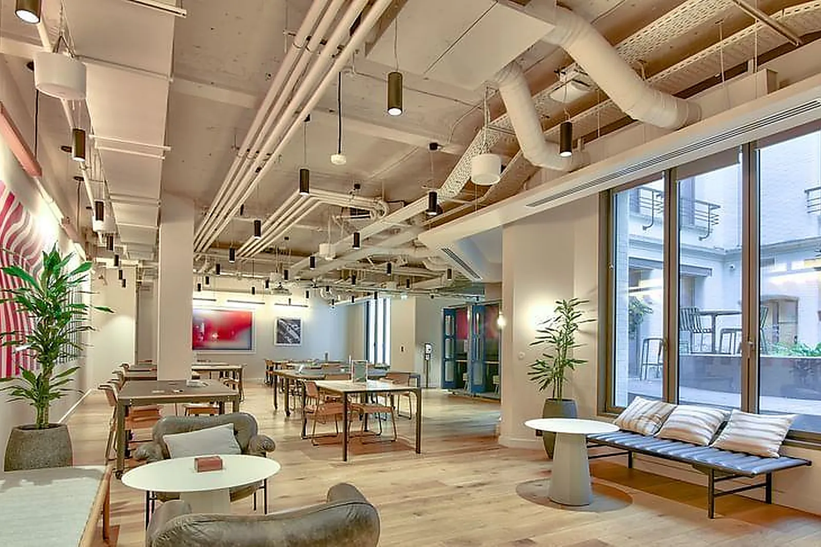 Lieux événementiels, FLEXYCORP