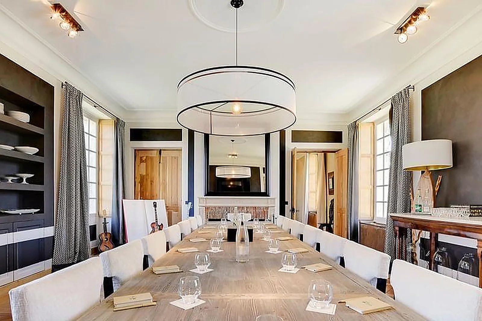 Lieux événementiels, LE COLLÈGE DE CORBEVILLE