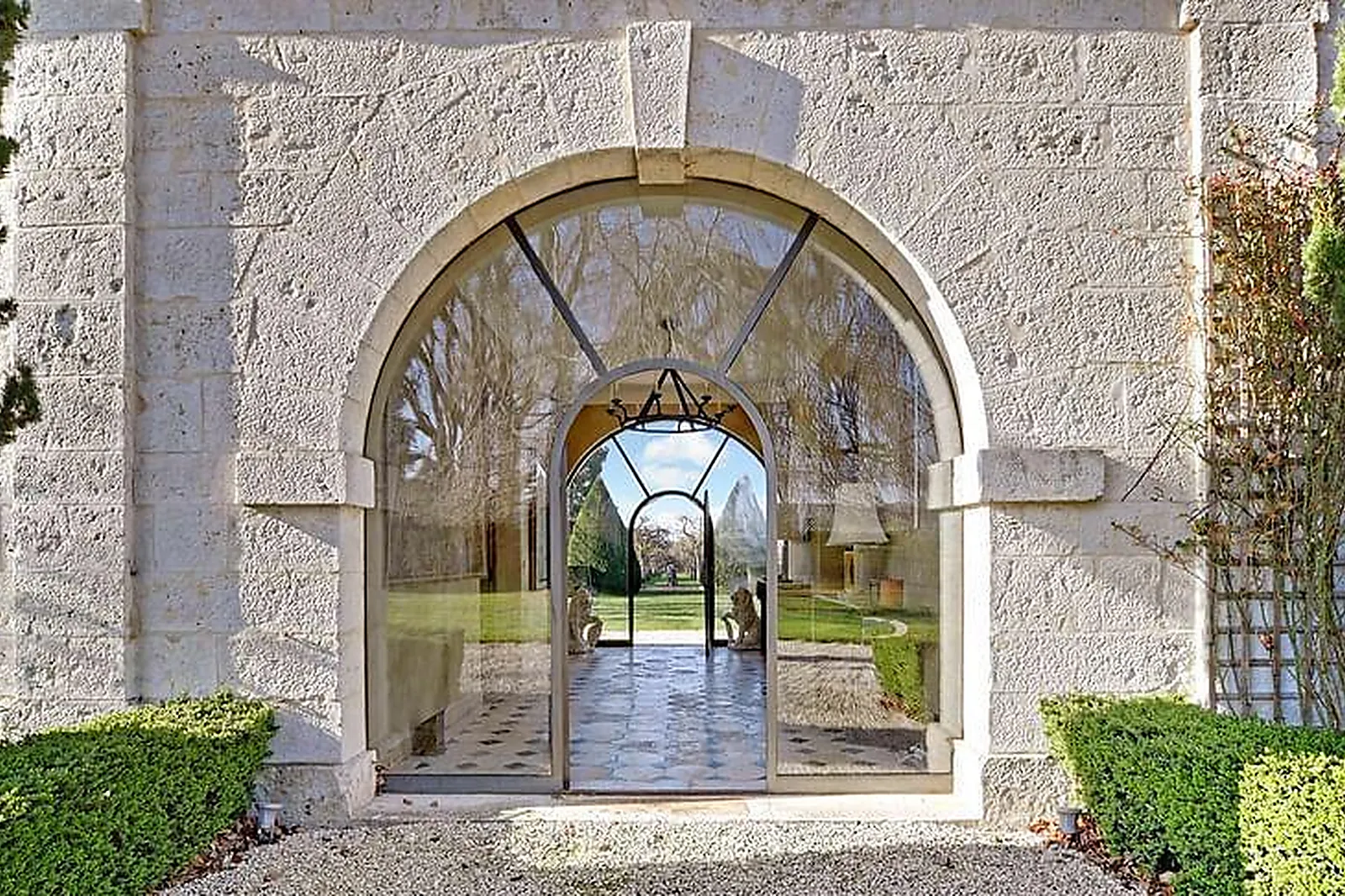 Lieux événementiels, LE COLLÈGE DE CORBEVILLE