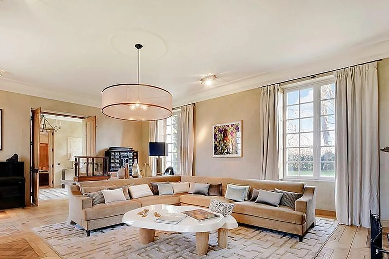 Lieux événementiels, LE COLLÈGE DE CORBEVILLE