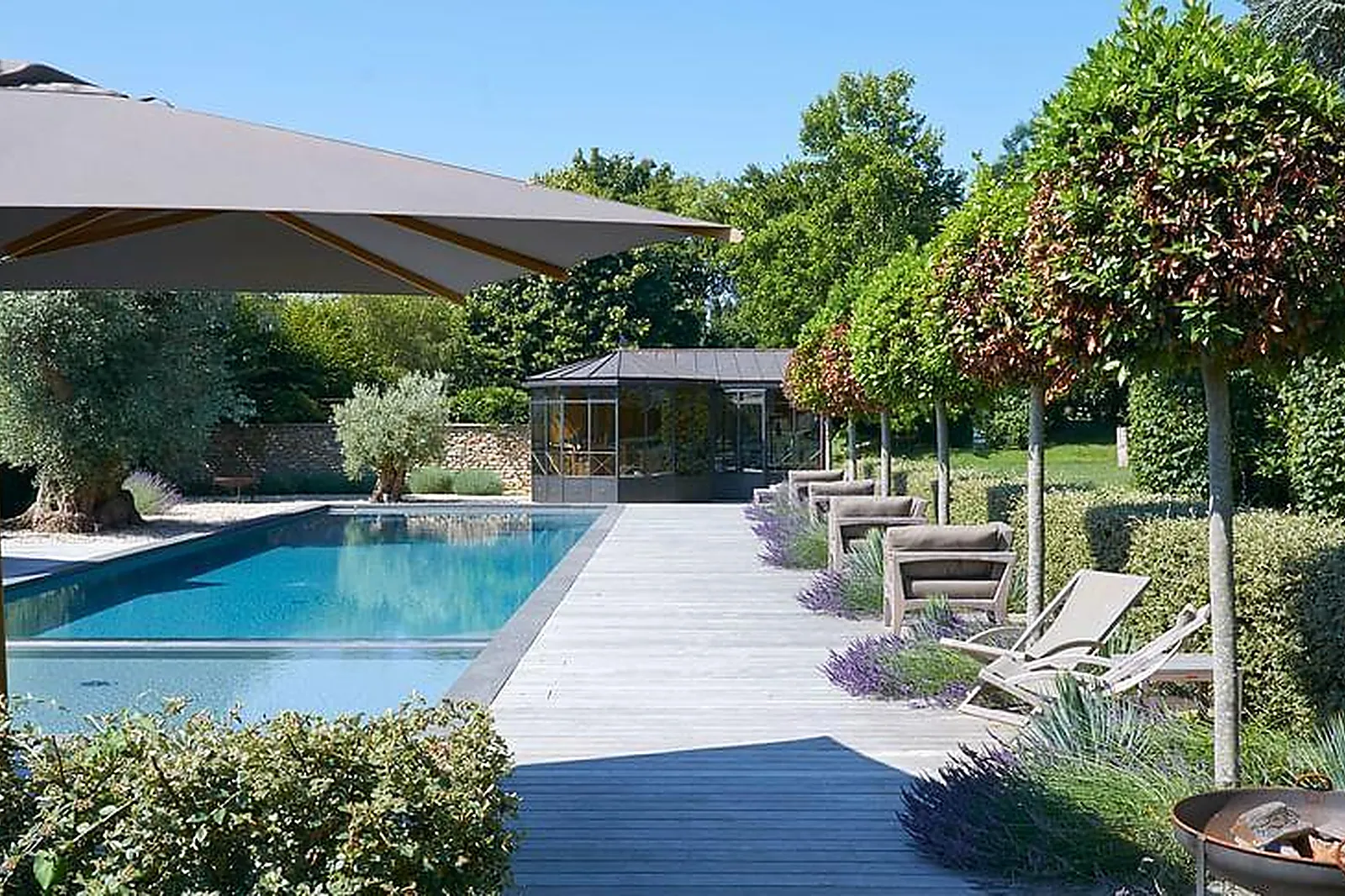 Lieux événementiels, LE COLLÈGE DE CORBEVILLE