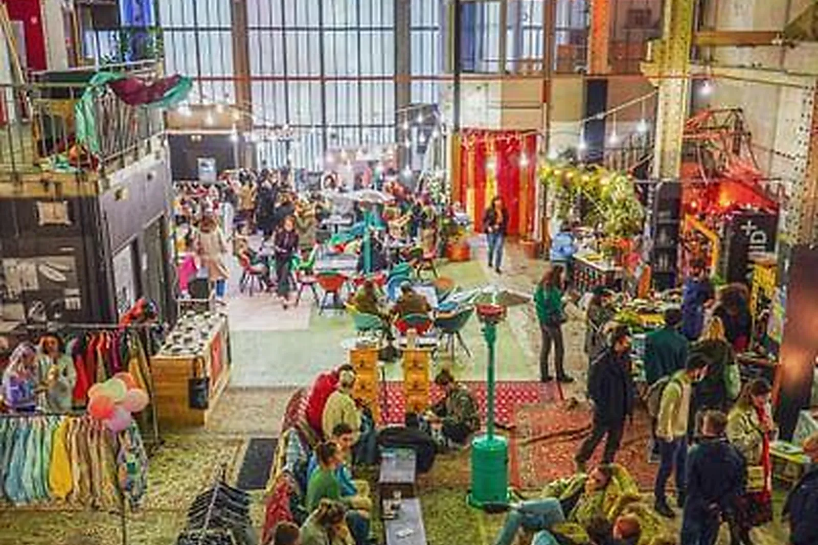 Lieux événementiels, LE CONSULAT