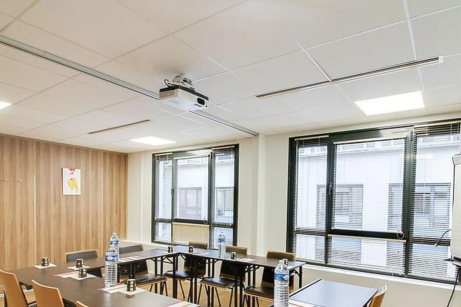 Lieux événementiels, LE DEUX CENT CINQUANTE TROIS