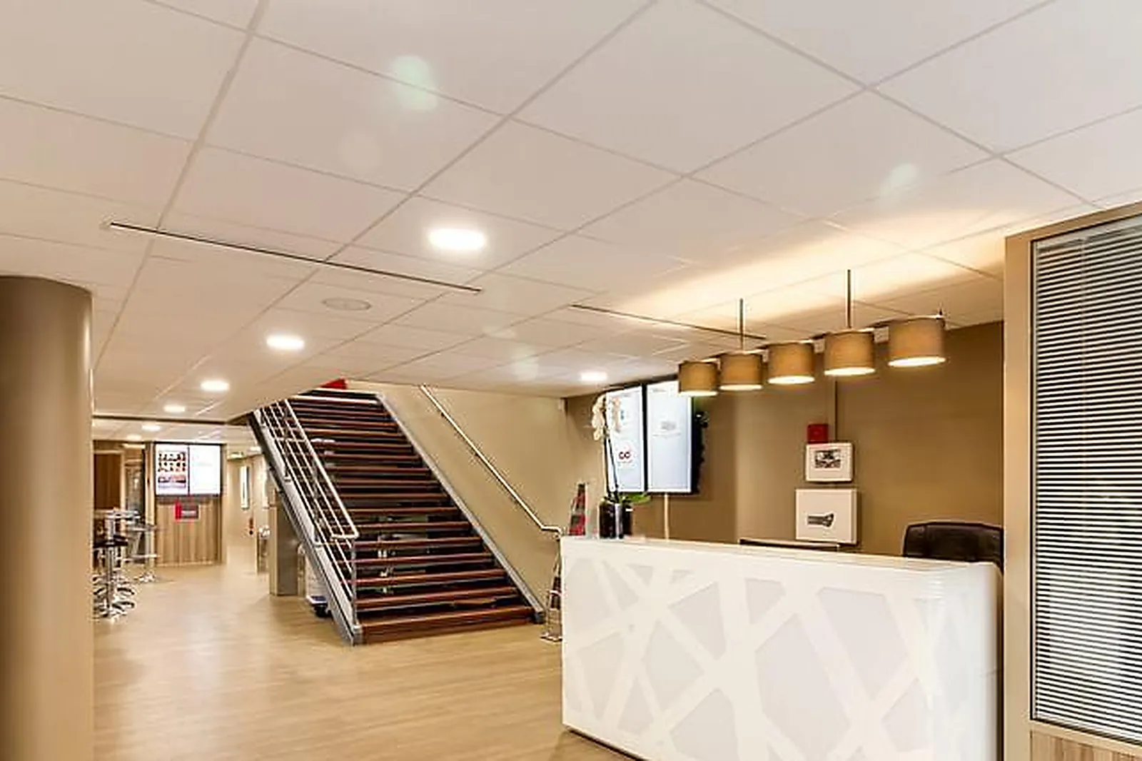 Lieux événementiels, LE DEUX CENT CINQUANTE TROIS