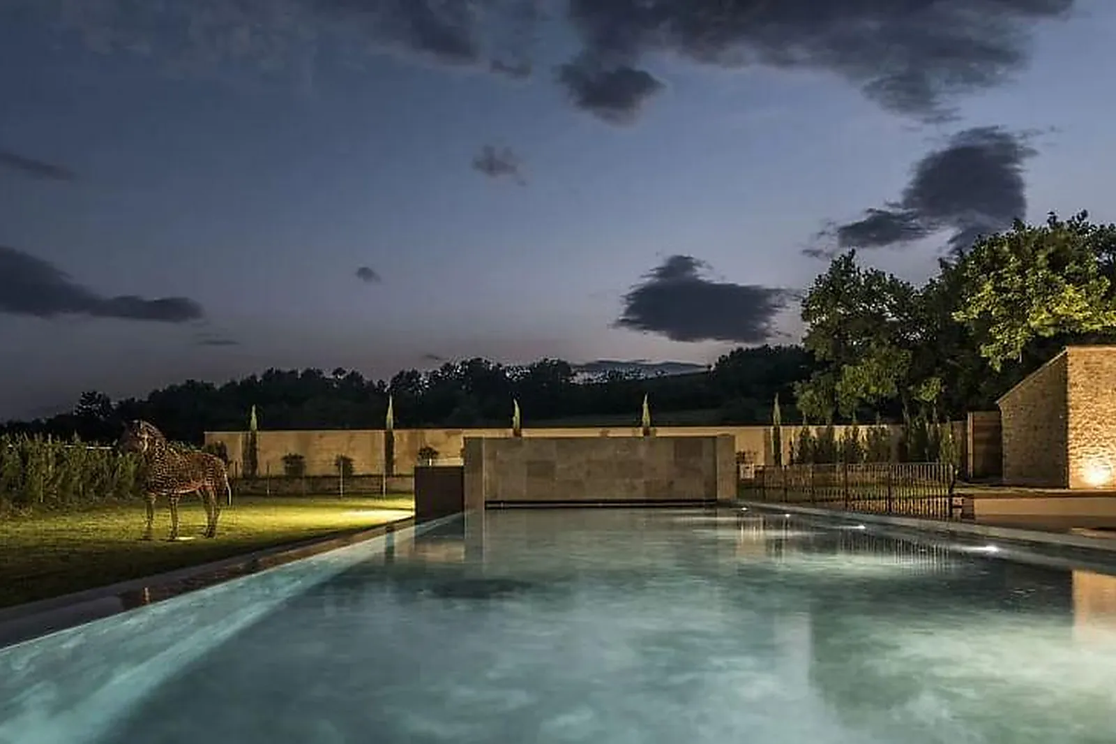 Lieux événementiels, LE DOMAINE SAINT QUENIN *****