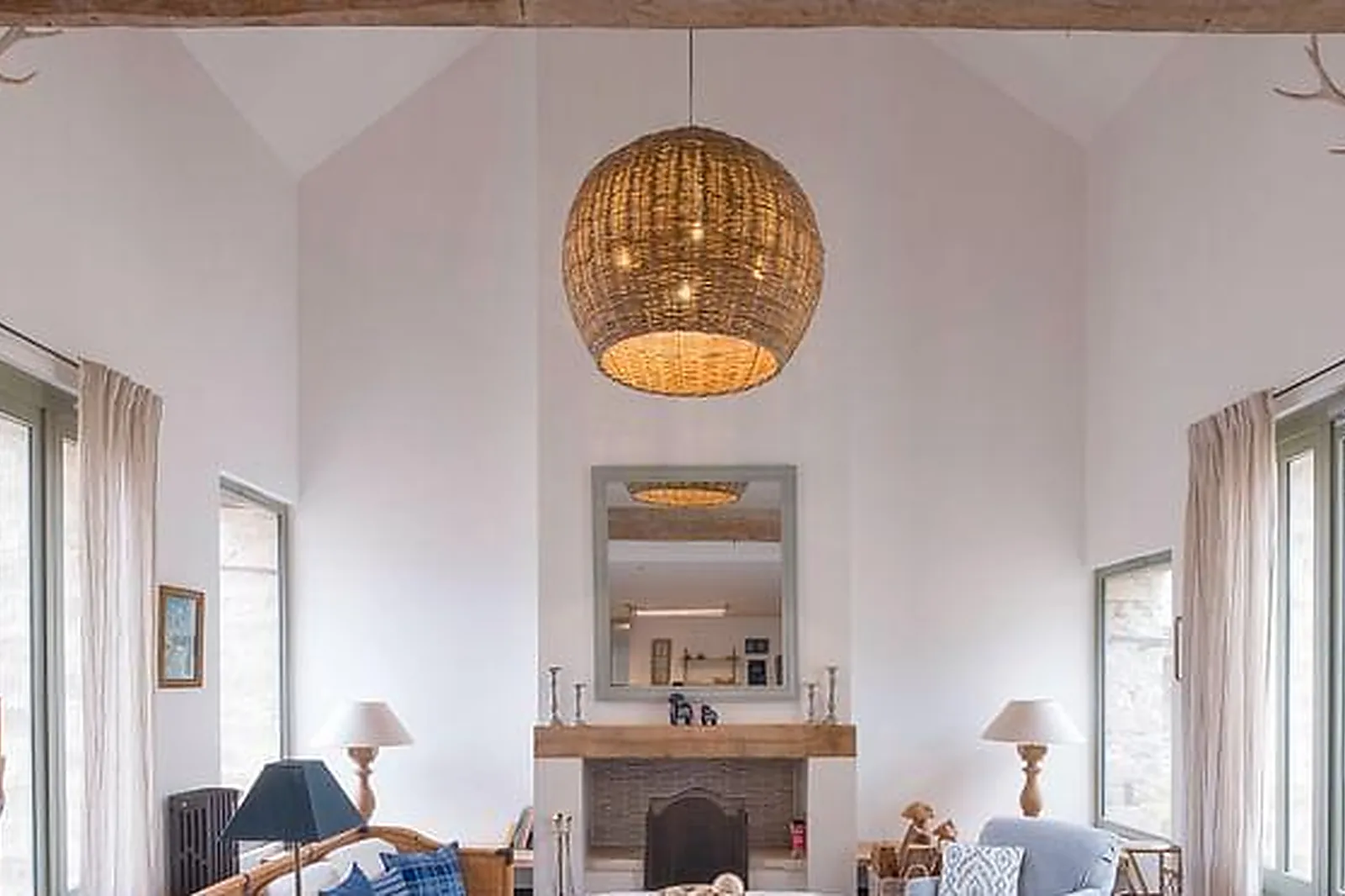 Lieux événementiels, LE DOMAINE DE COURANCES