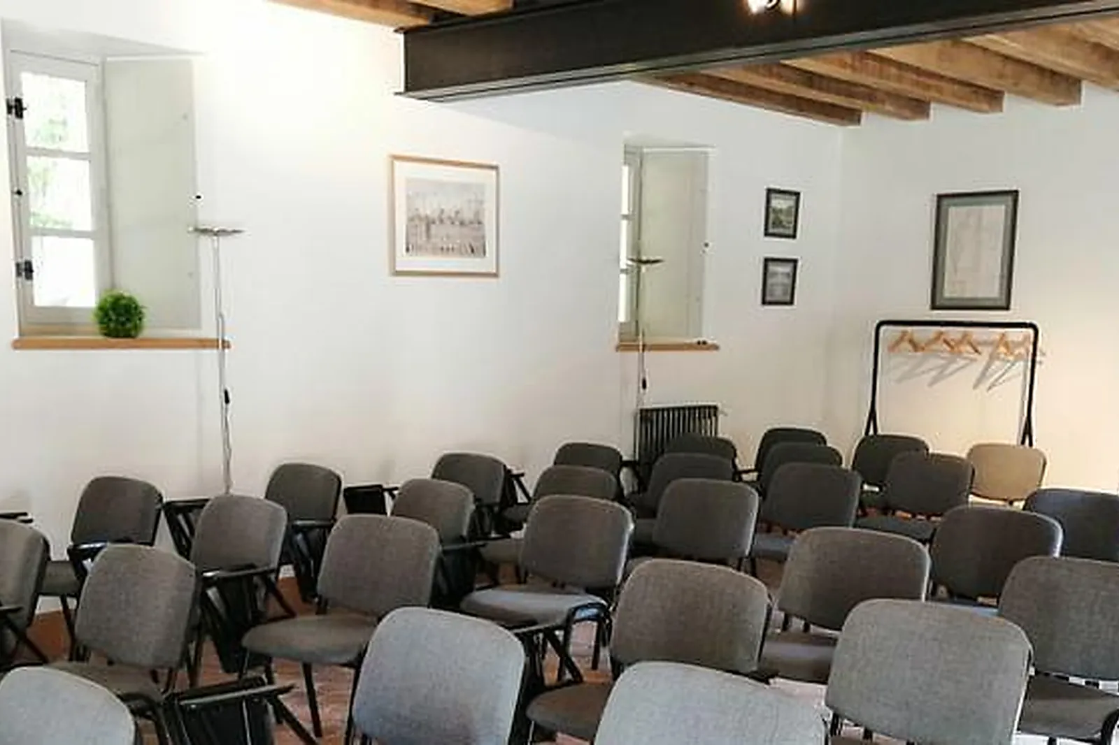 Lieux événementiels, LE DOMAINE DE COURANCES