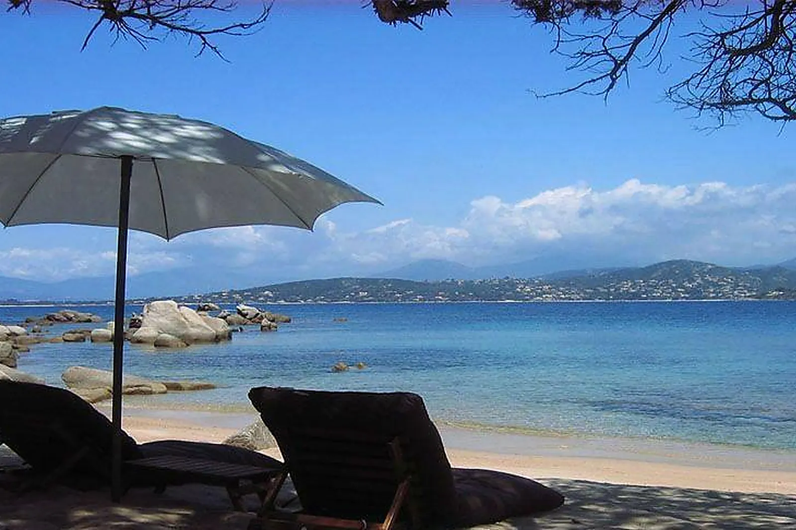 Lieux événementiels, LE DOMAINE DE LAGNONU