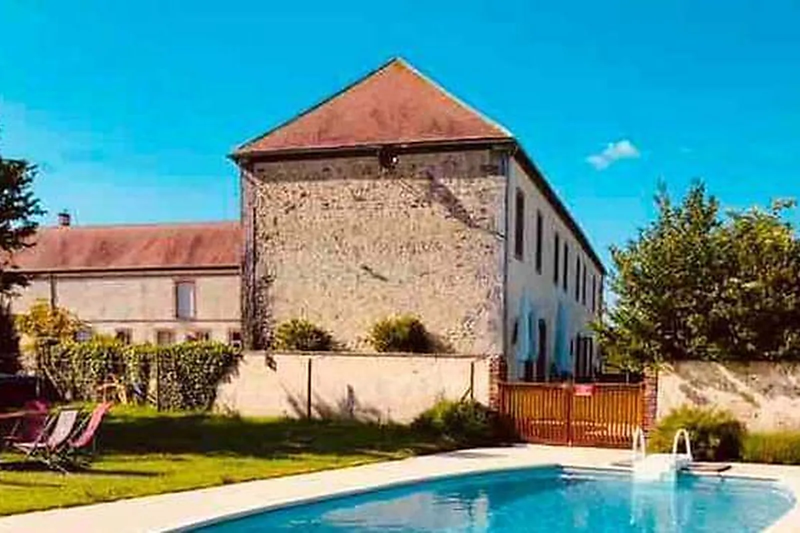 Lieux événementiels, LE DOMAINE DE LA REVARDIÈRE