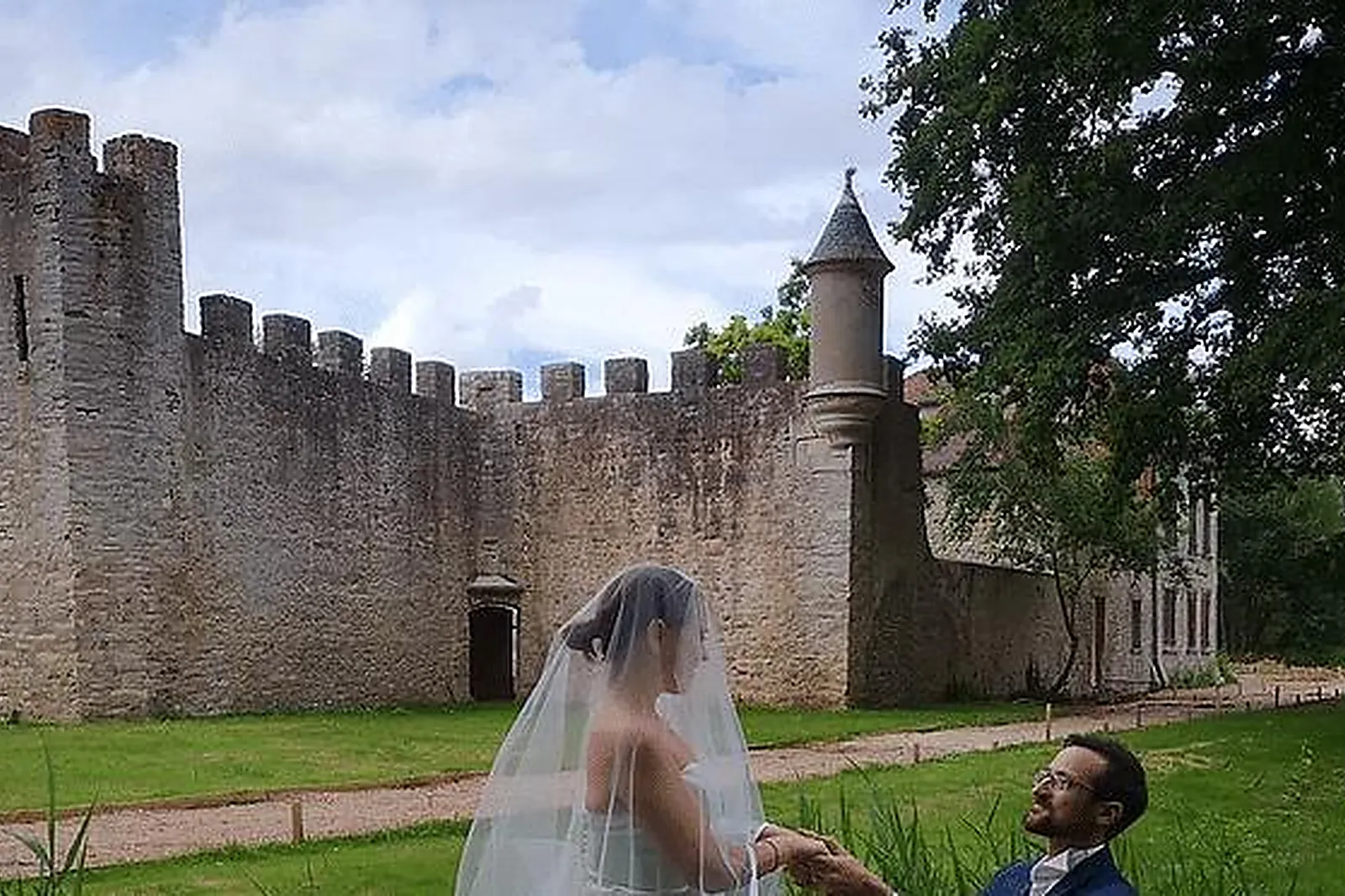 Lieux événementiels, LE DOMAINE DES DEUX TOURS