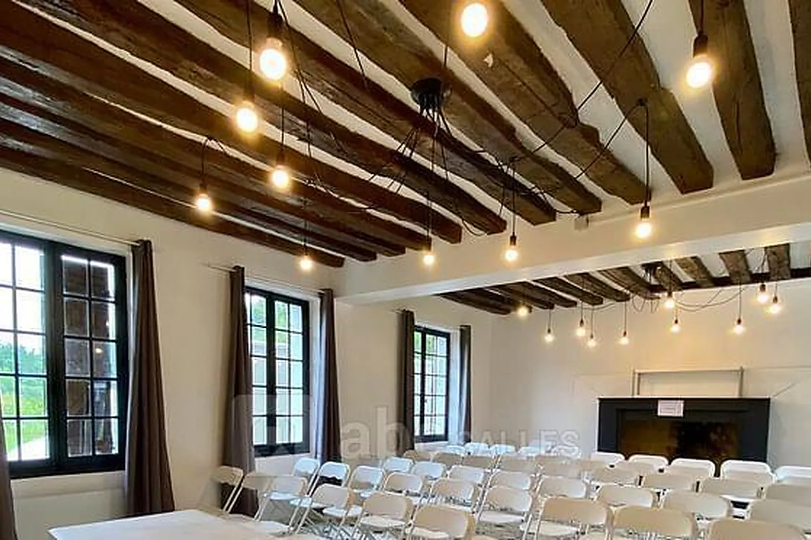 Lieux événementiels, LE DOMAINE DES DEUX TOURS