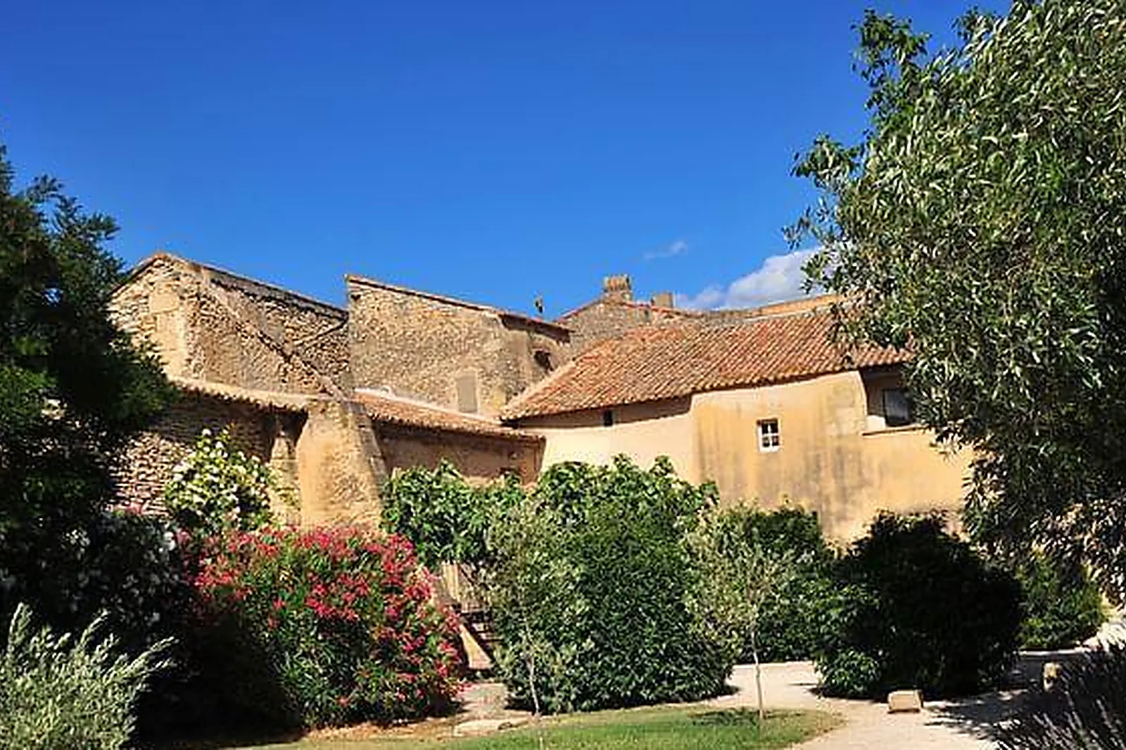 Lieux événementiels, LE DOMAINE DES ESCAUNES