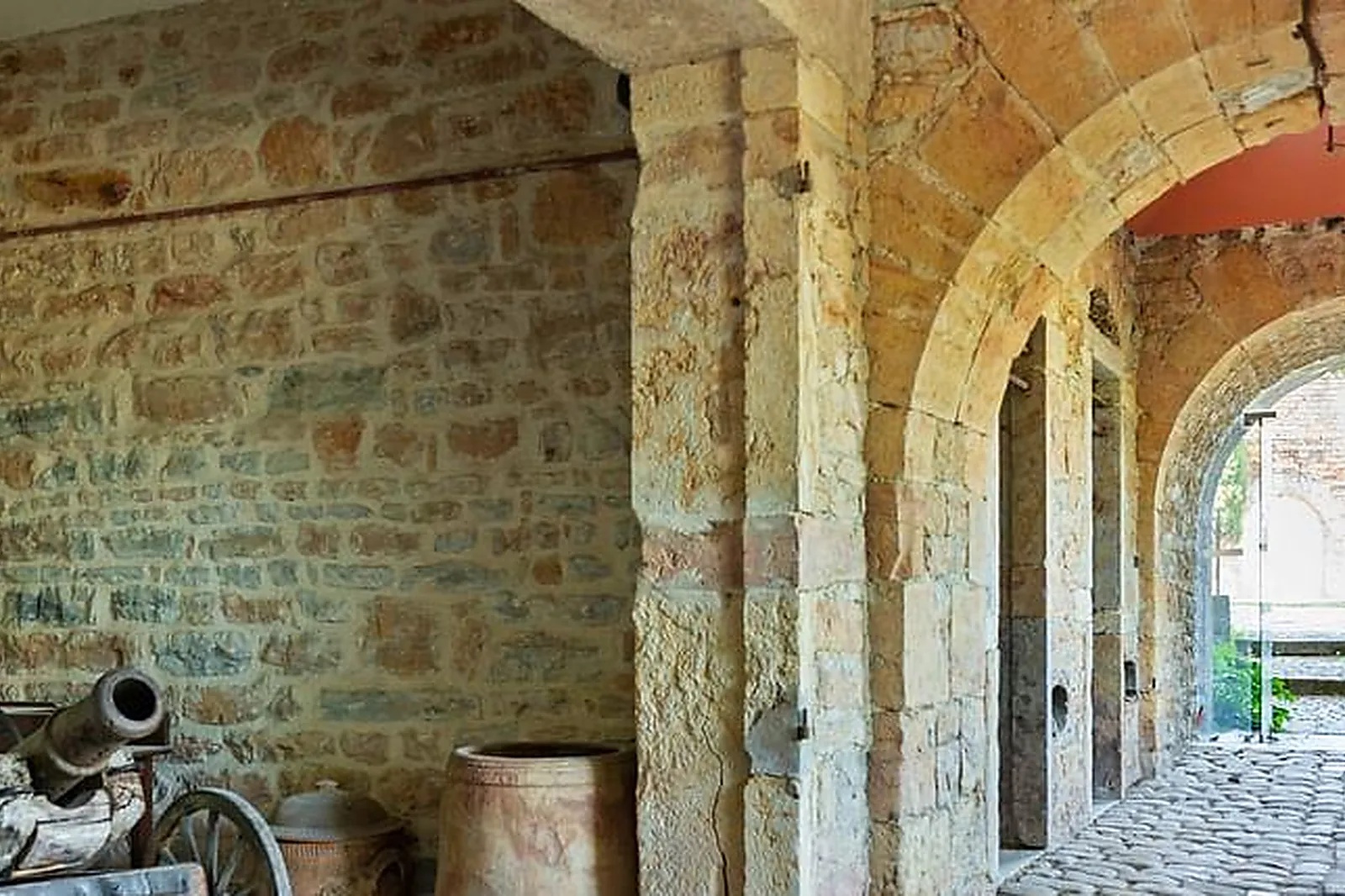 Lieux événementiels, SALLE DE REUNION - ESPACE TROIS TIERS