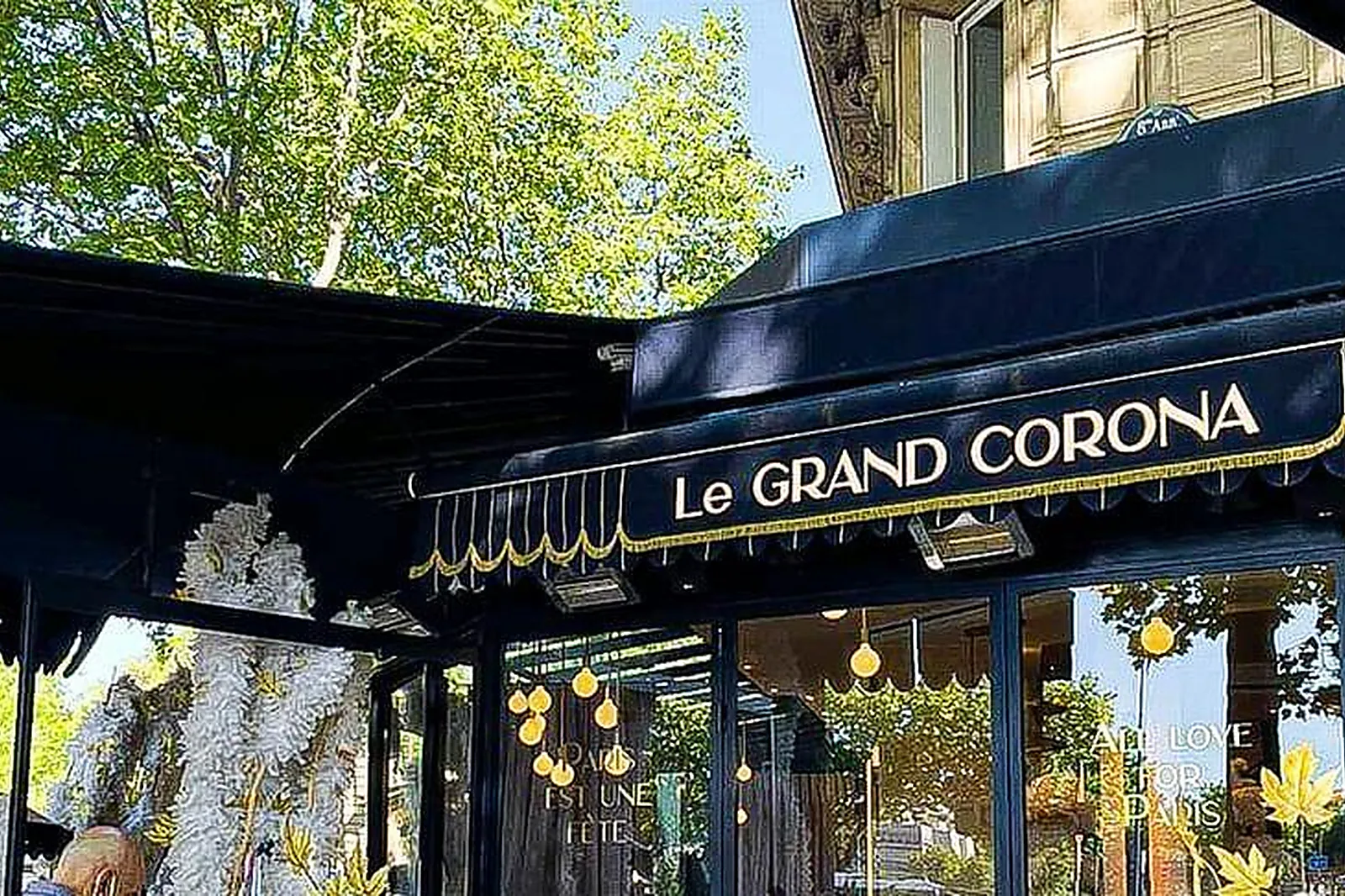 Lieux événementiels, LE GRAND CORONA