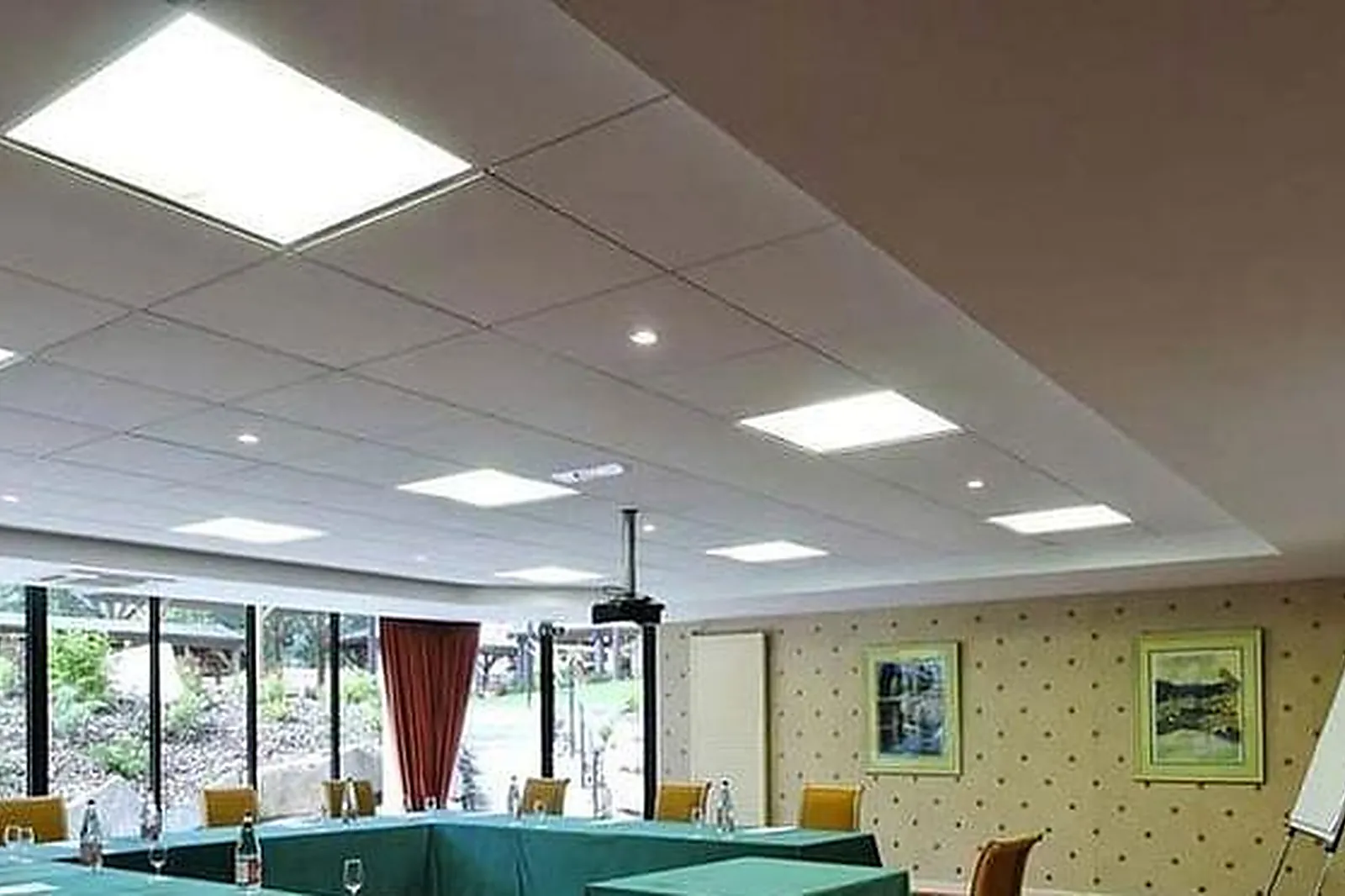 Lieux événementiels, LE GRAND HÔTEL & SPA ET SON CHALET ****