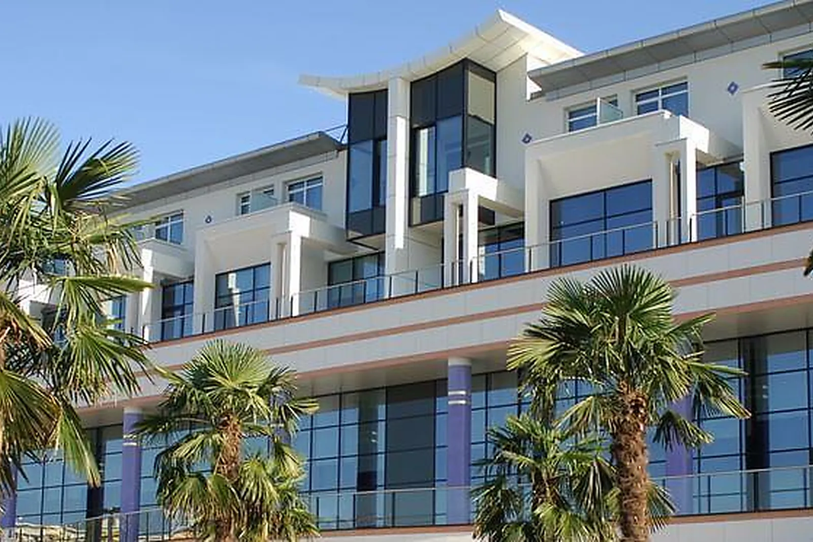 Lieux événementiels, LE GRAND HÔTEL ENGHIEN-LES-BAINS ****