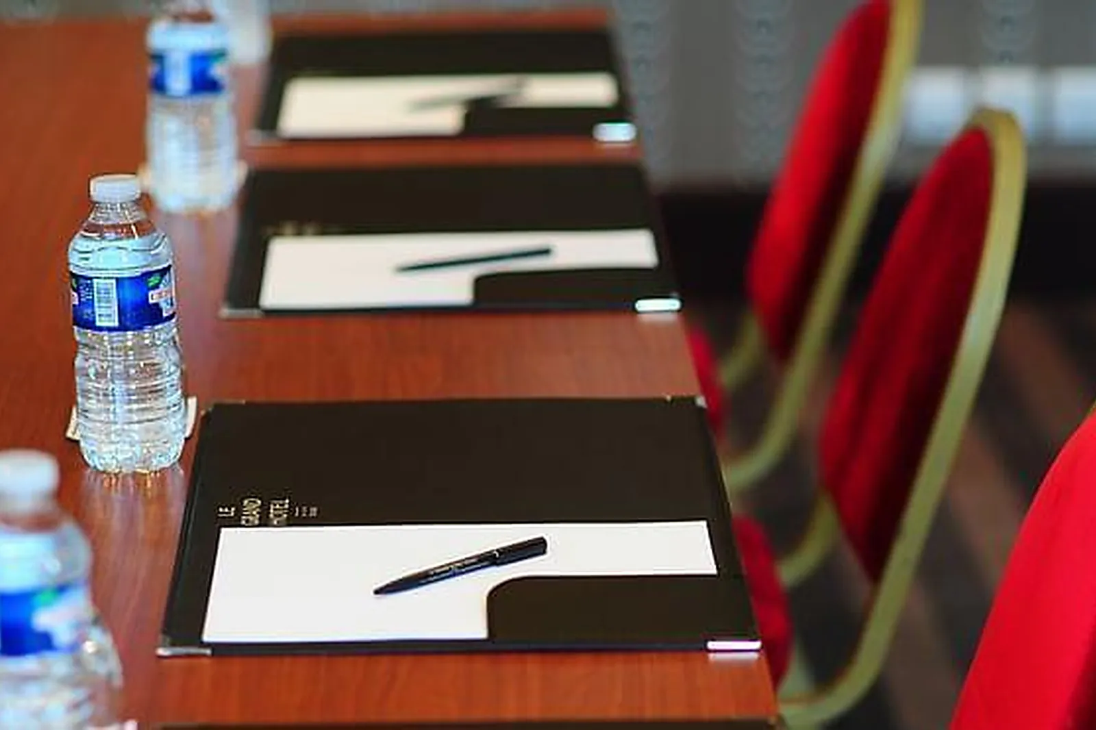 Lieux événementiels, LE GRAND HÔTEL DE TOURS****