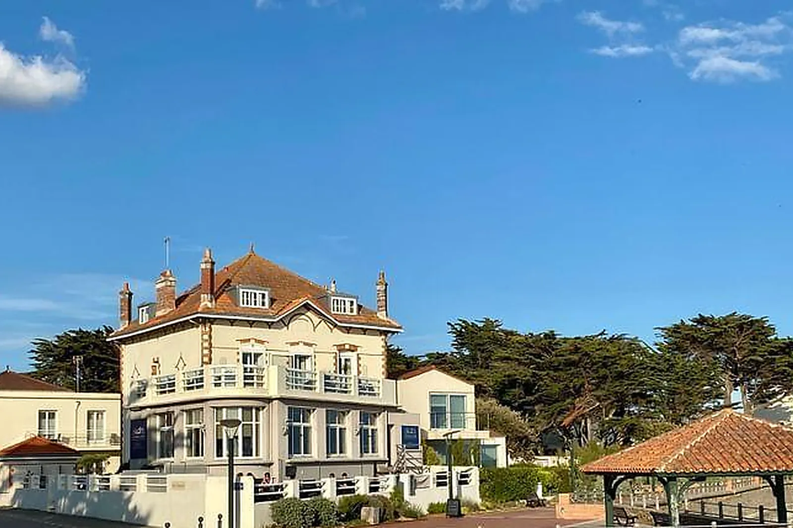 Lieux événementiels, LE GRAND LARGE HÔTEL SPA RESTAURANT***