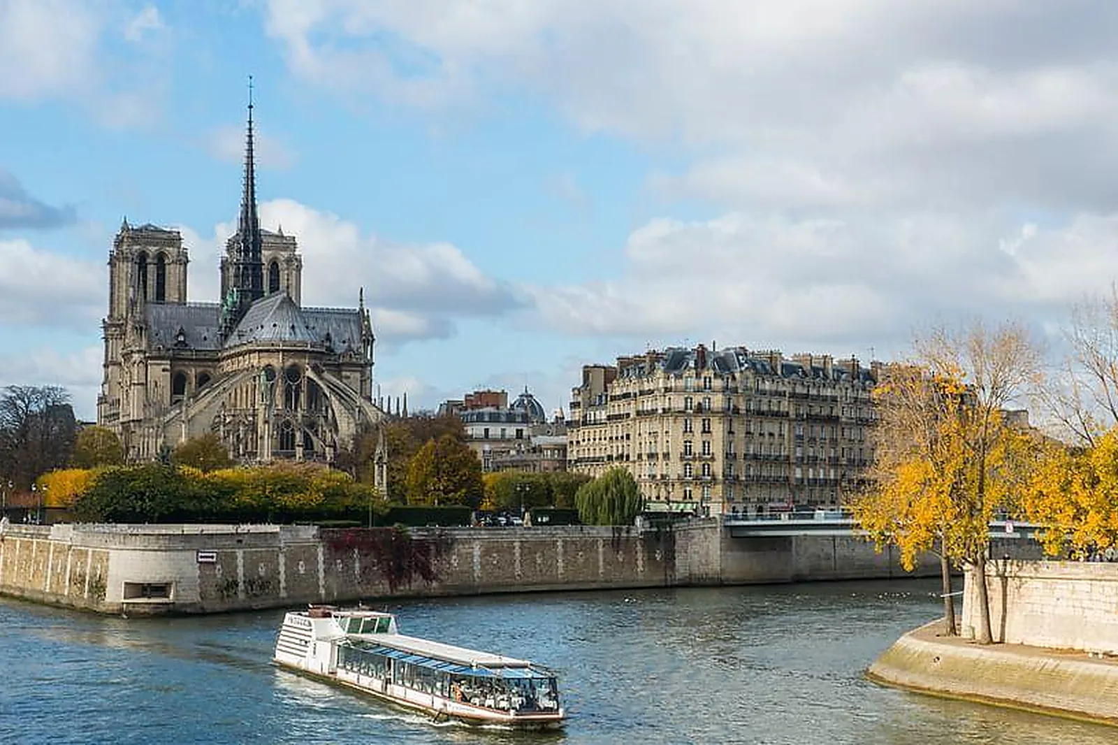 Lieux événementiels, LE GRAND PAVOIS