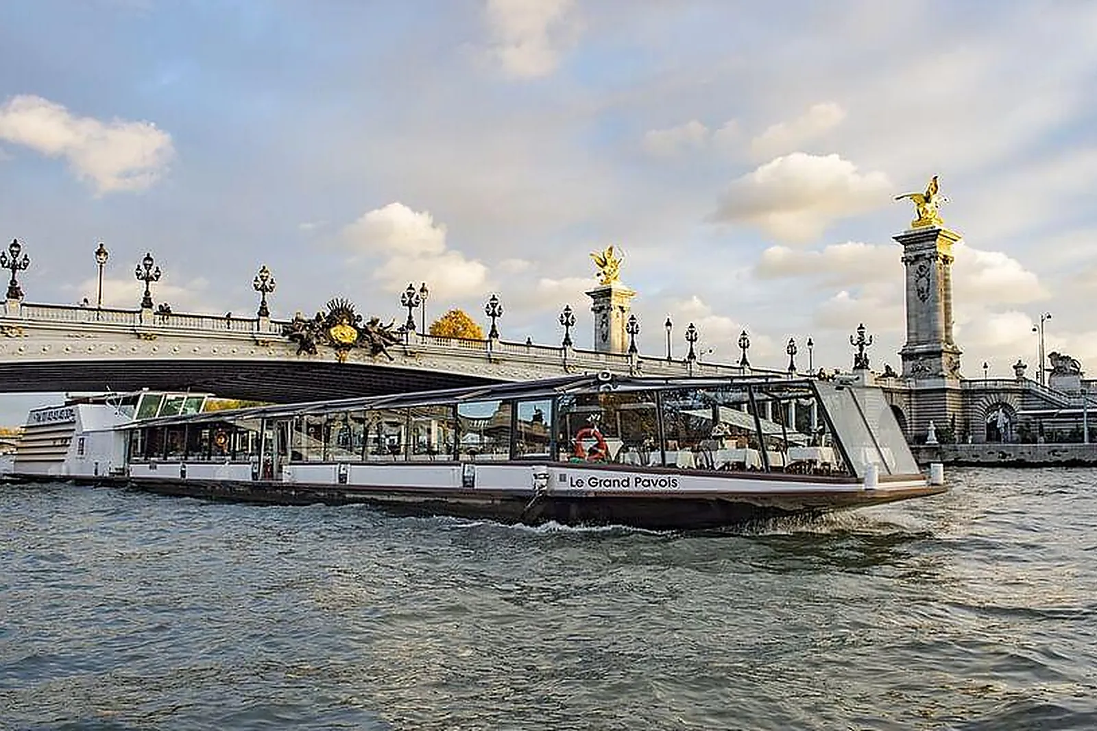 Lieux événementiels, LE GRAND PAVOIS