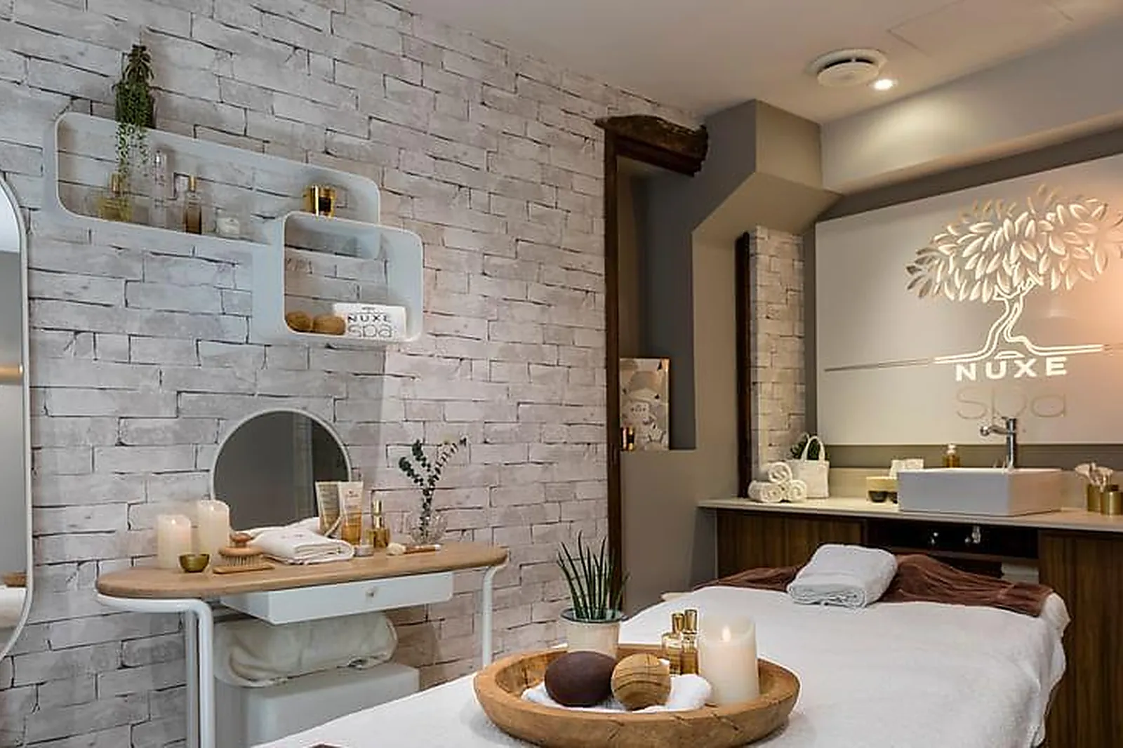 Lieux événementiels, LE GÉNÉRAL D'ELBÉE HÔTEL & SPA