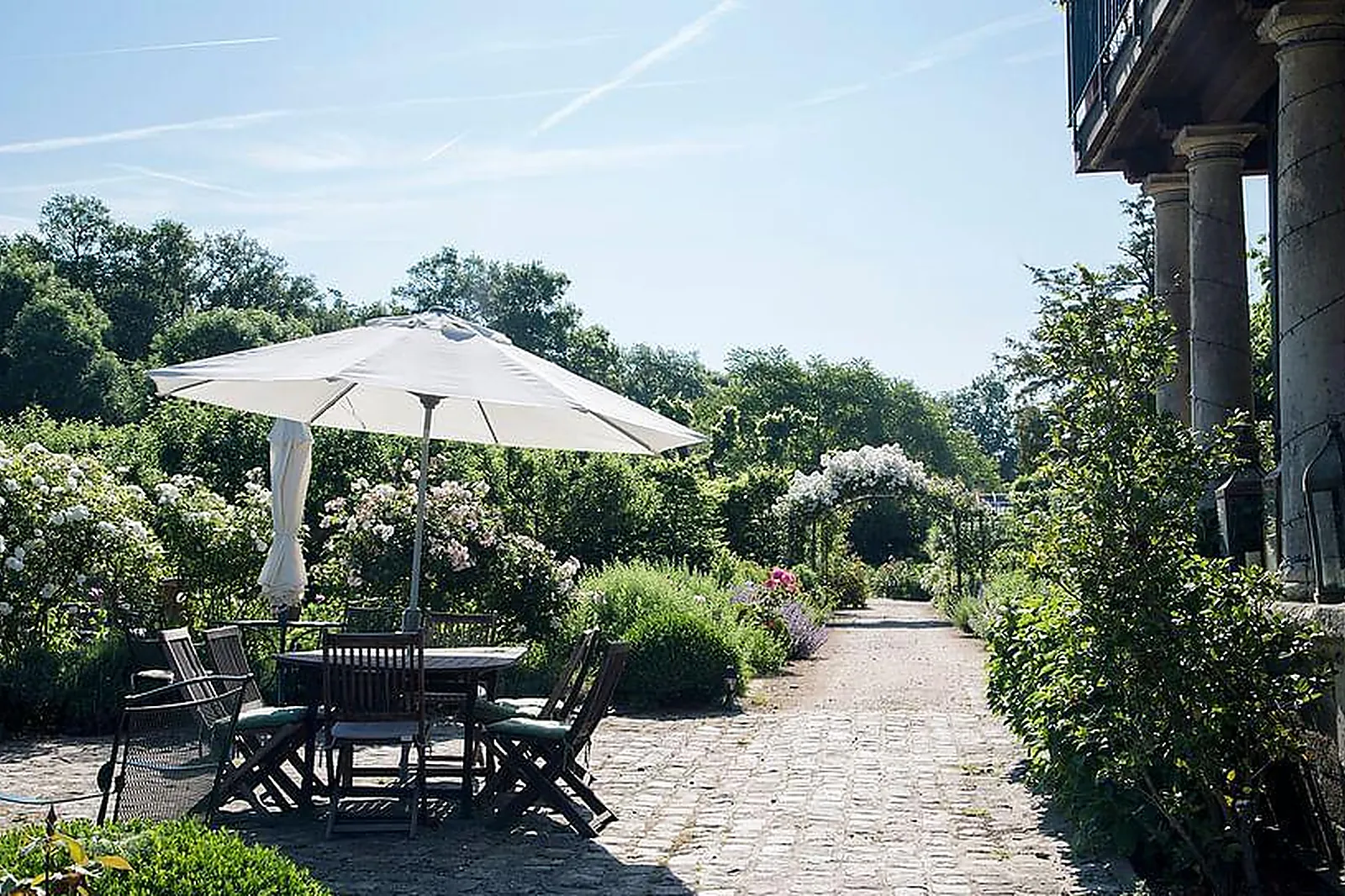 Lieux événementiels, LE HAMEAU D'ALICIA