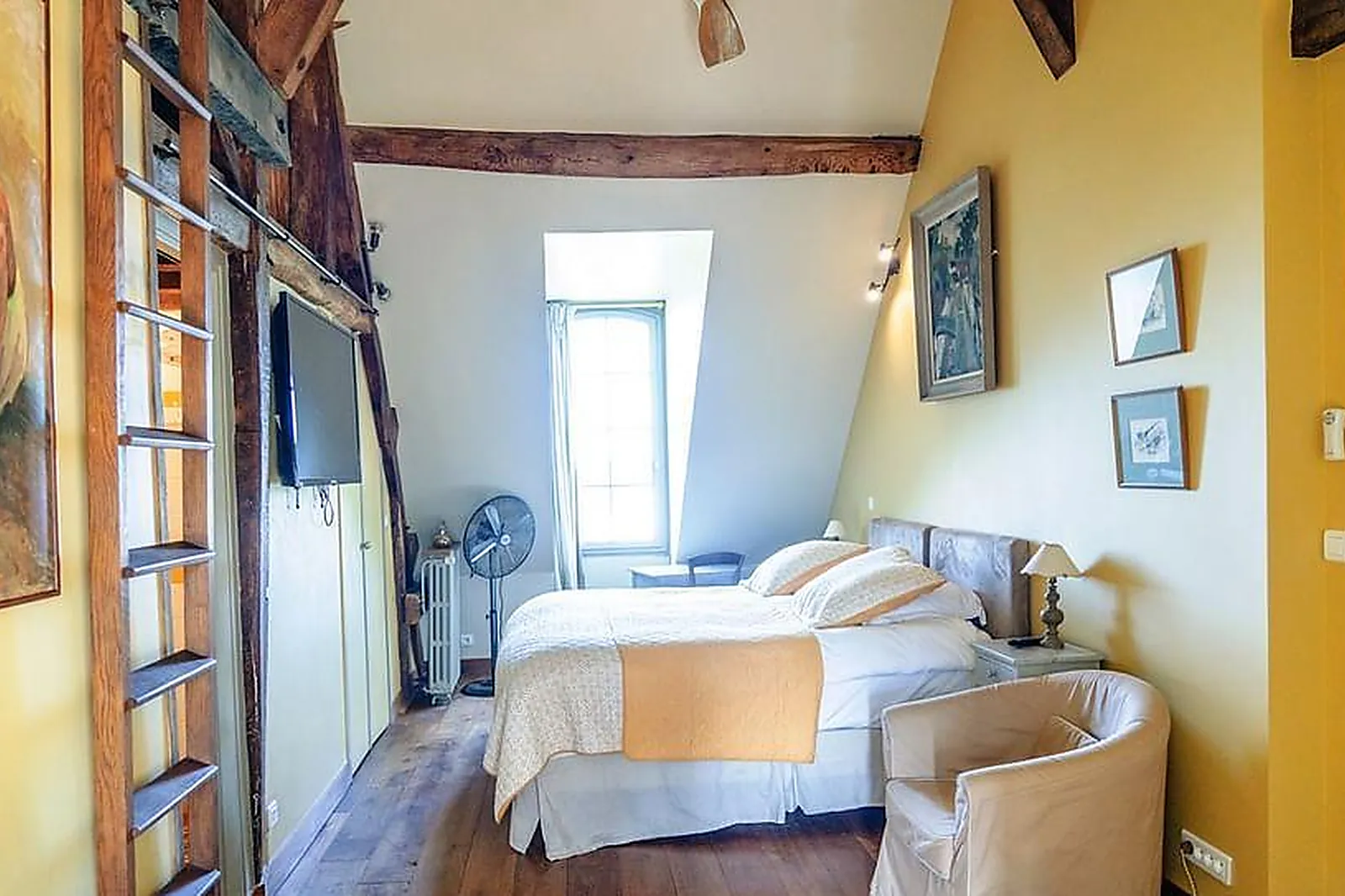 Lieux événementiels, LE HAMEAU D'ALICIA