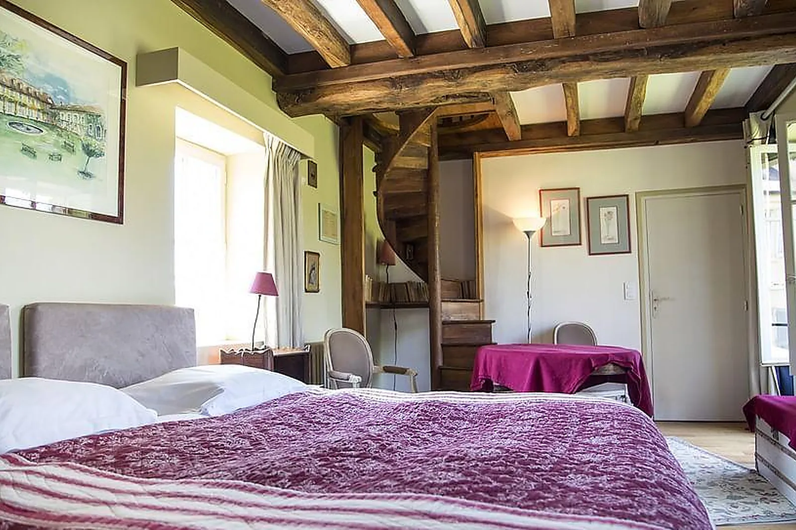 Lieux événementiels, LE HAMEAU D'ALICIA