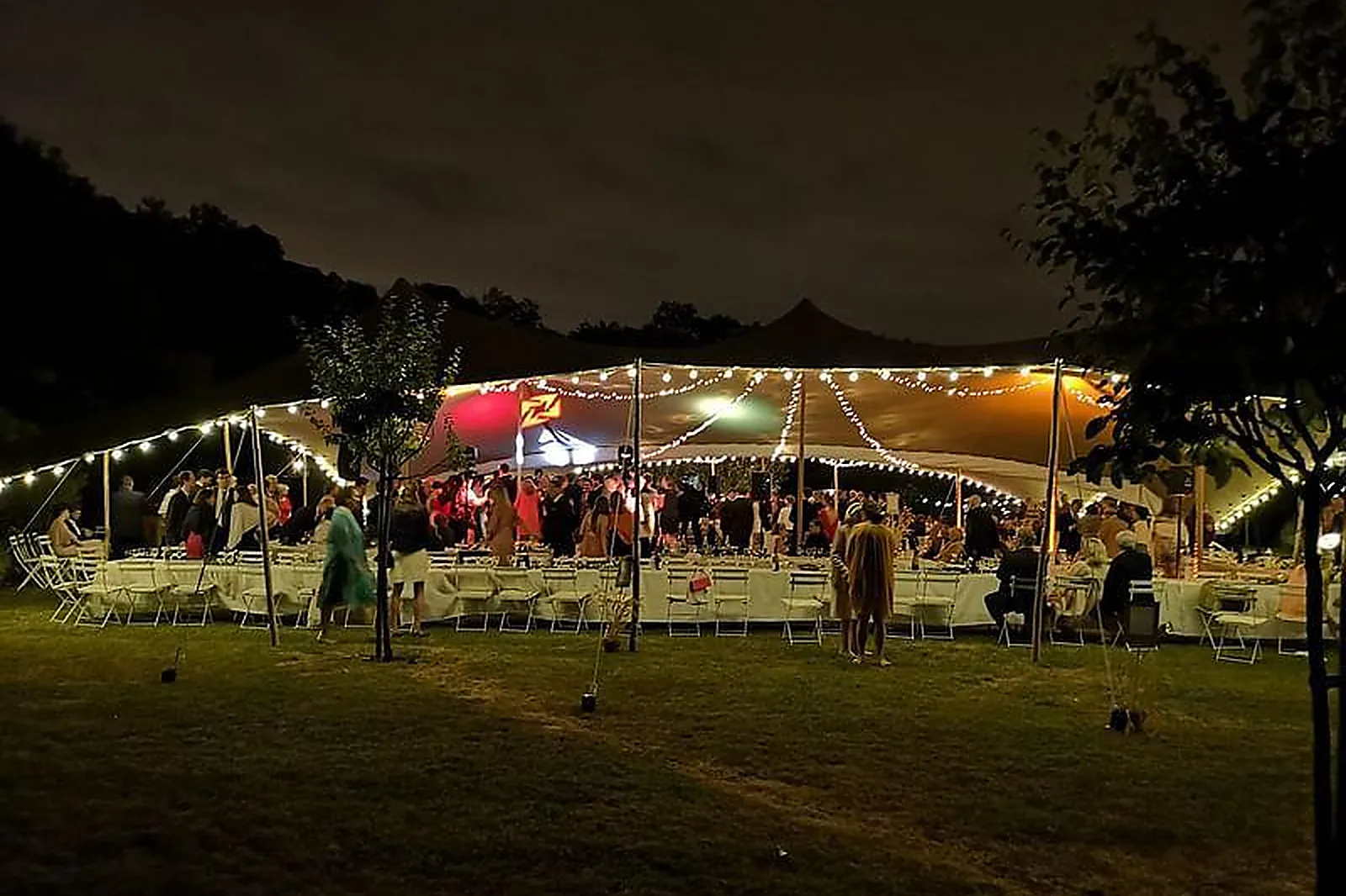 Lieux événementiels, LE HAMEAU D'ALICIA