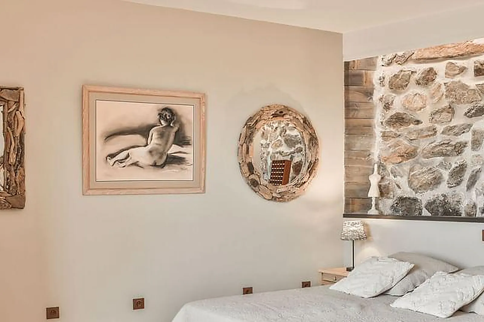 Lieux événementiels, LE HAMEAU DE LA MÛRE