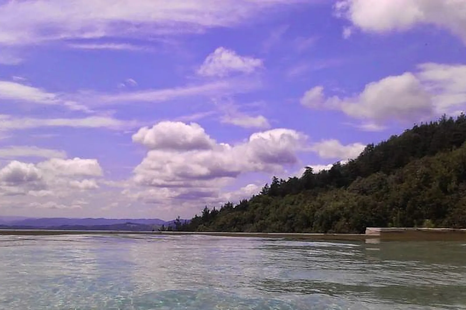 Lieux événementiels, LE HAMEAU DE LA MÛRE