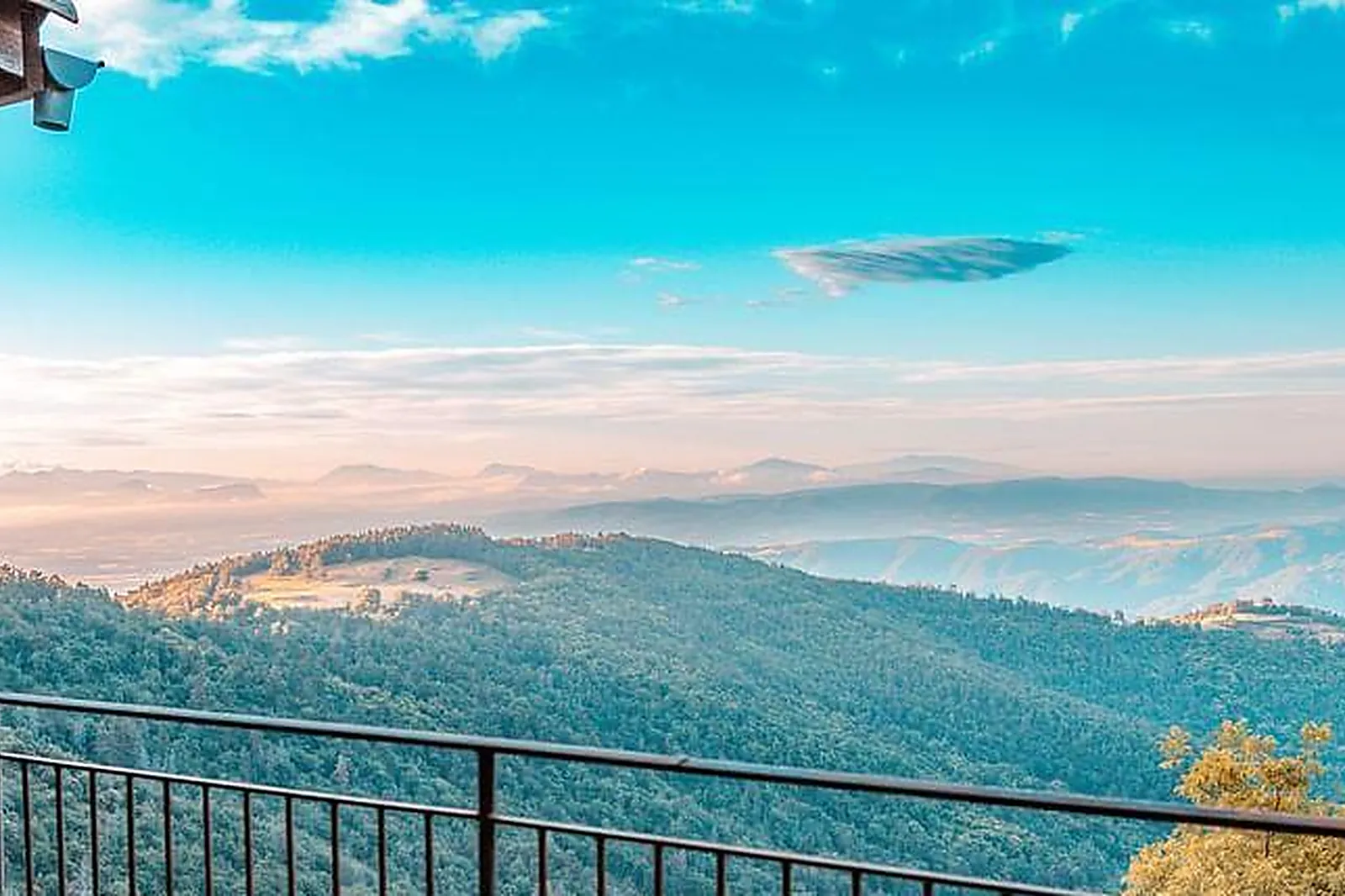 Lieux événementiels, LE HAMEAU DE LA MÛRE