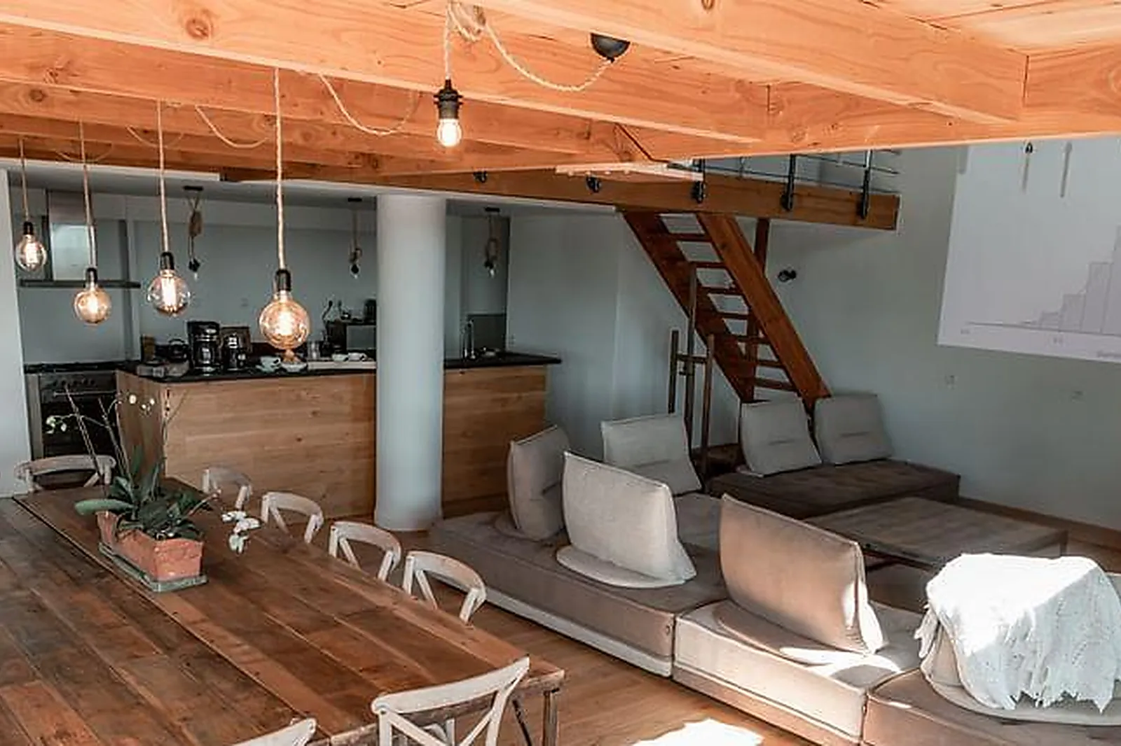 Lieux événementiels, LE HAMEAU DE LA MÛRE