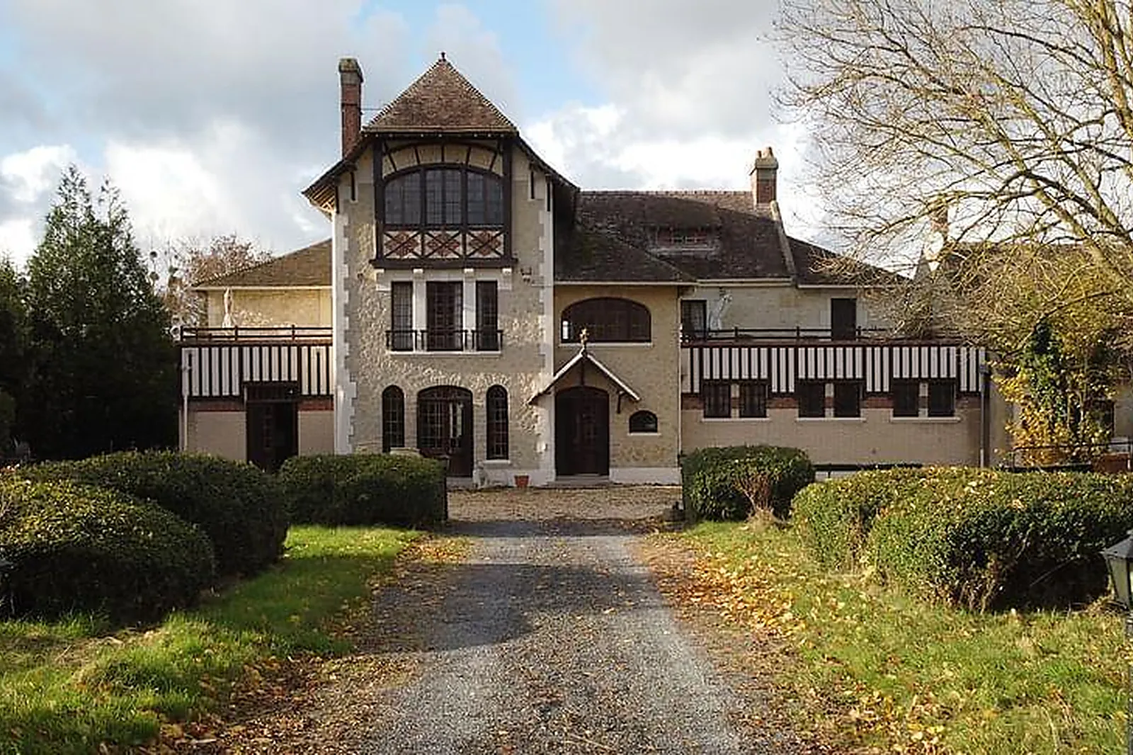 Lieux événementiels, LA CITÉ DES HALLES