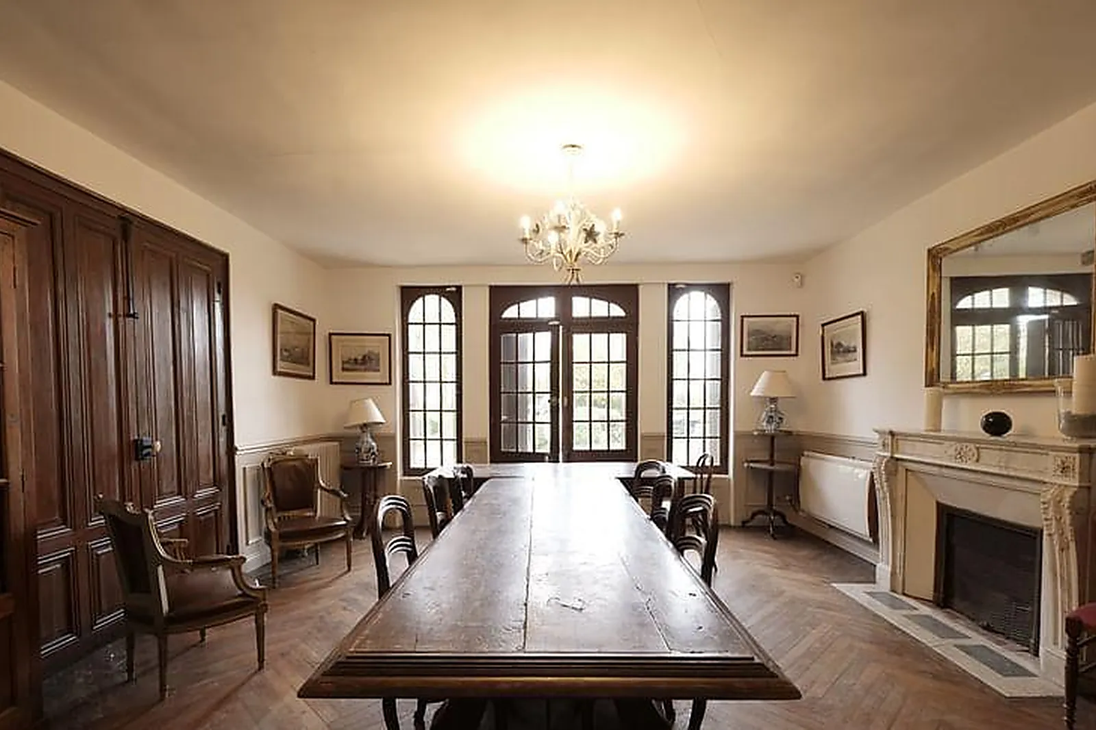 Lieux événementiels, LA CITÉ DES HALLES