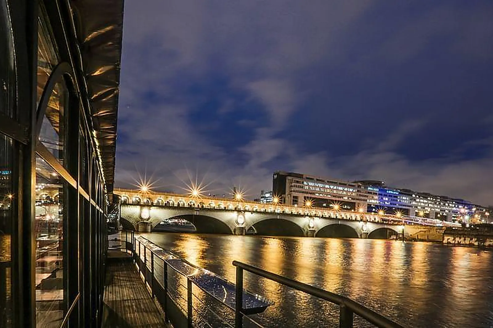 Lieux événementiels, KILS LIF ART SOIRÉE