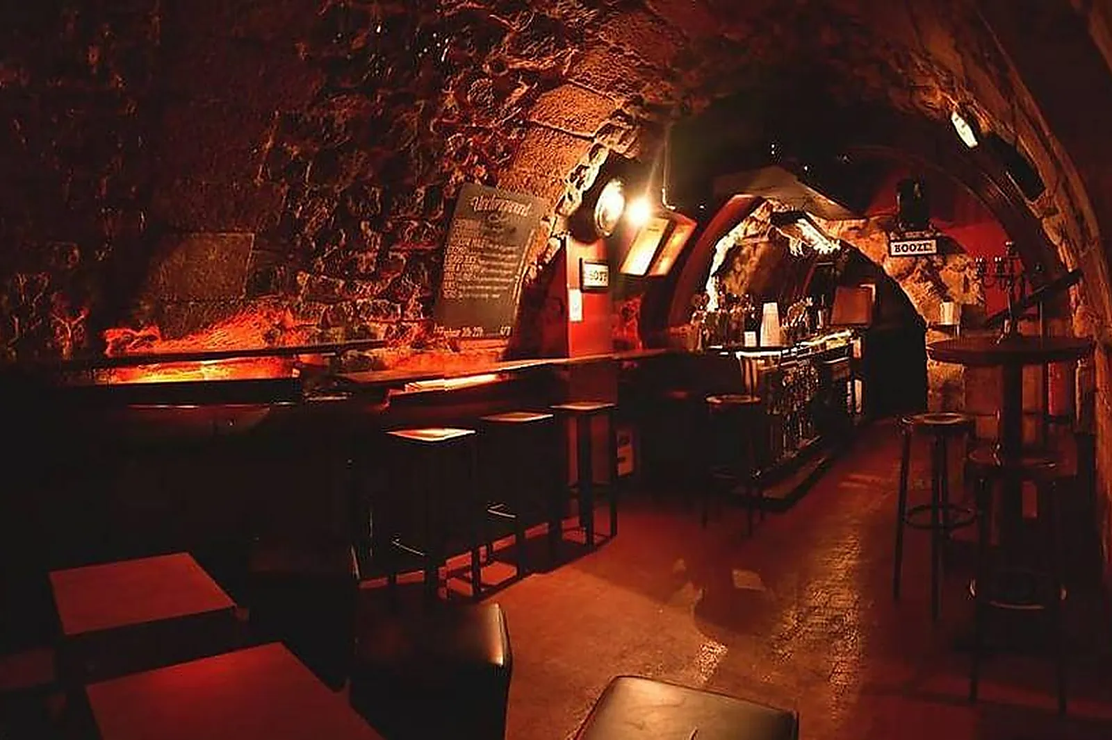 Lieux événementiels, LE LIZARD LOUNGE