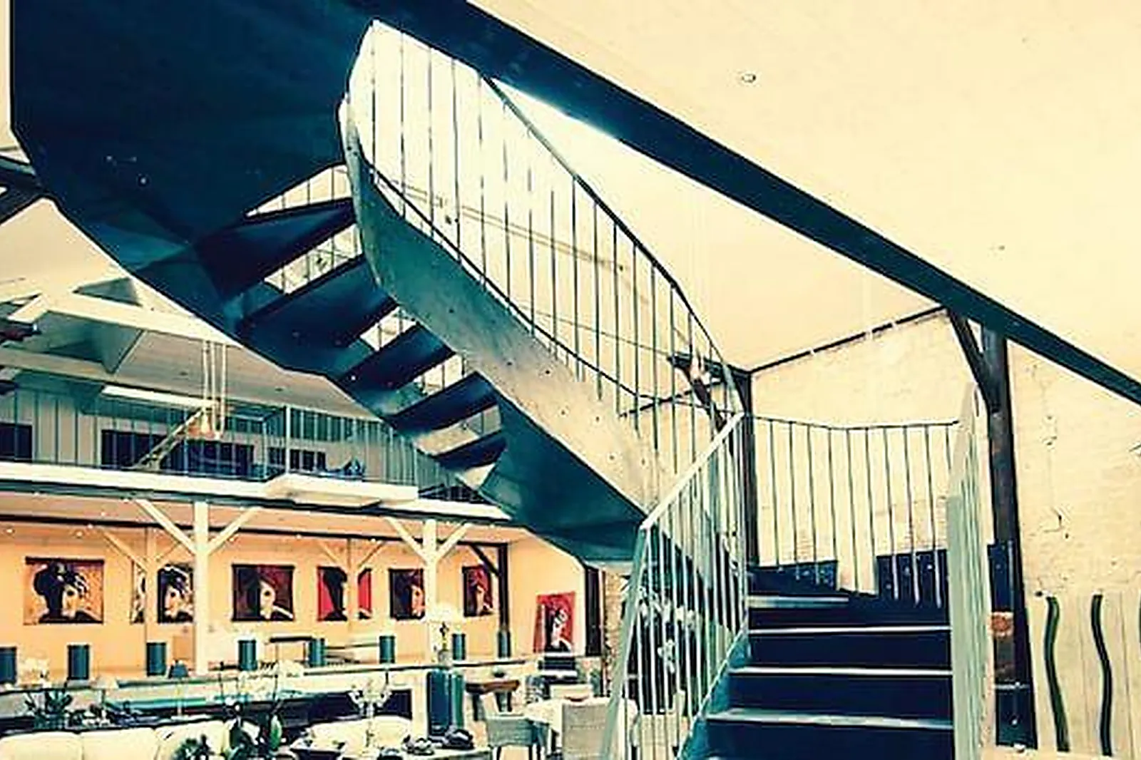 Lieux événementiels, LE LOFT D'ARTISTE