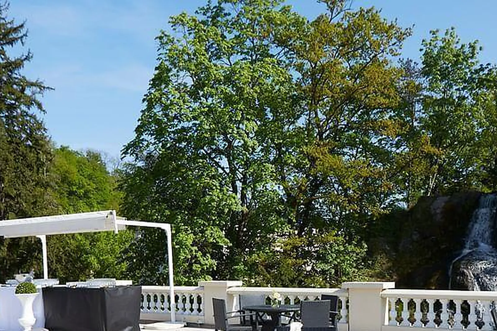 Lieux événementiels, RAYON - LES VALLÉES