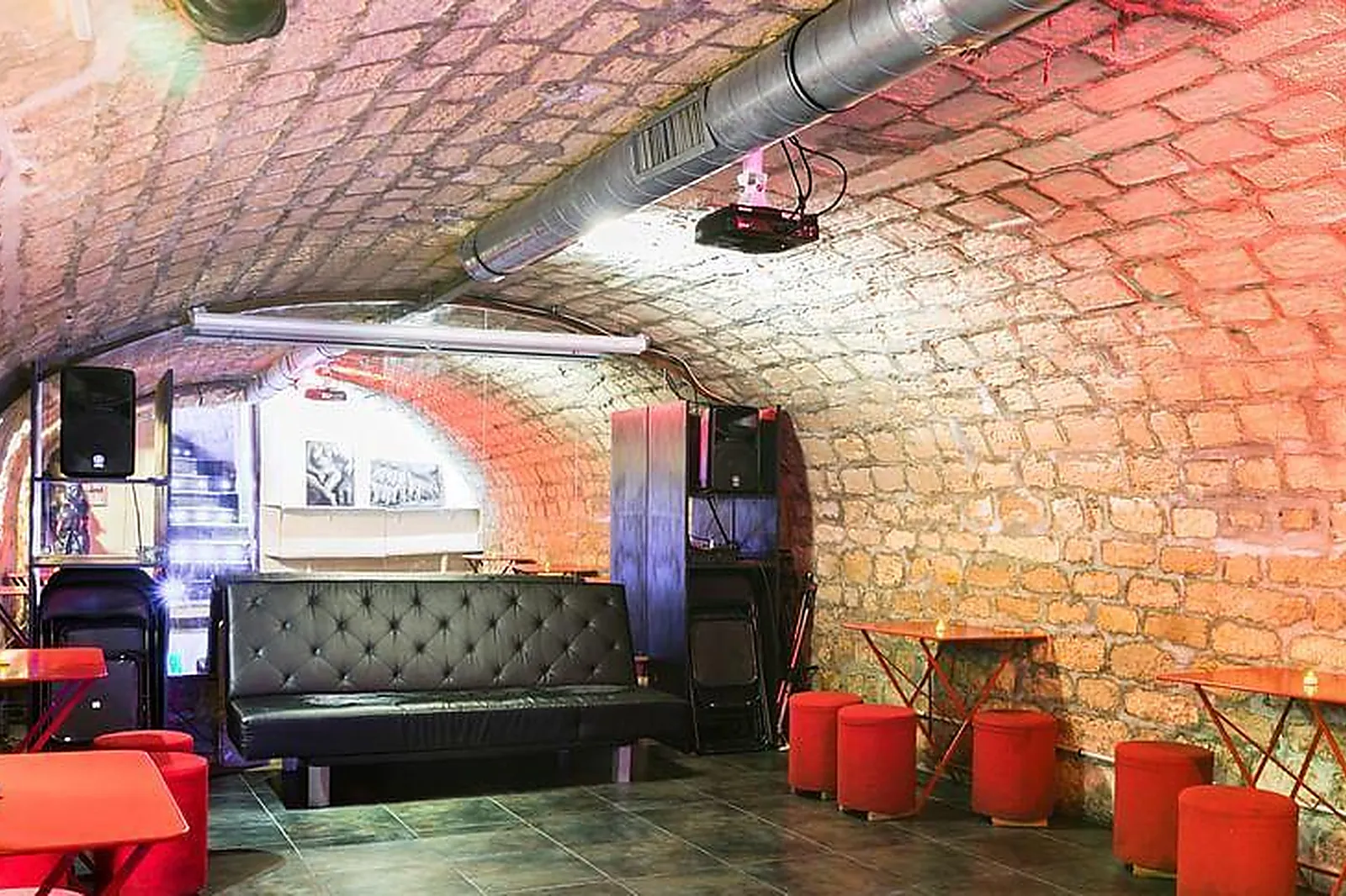 Lieux événementiels, LE MACAREUX