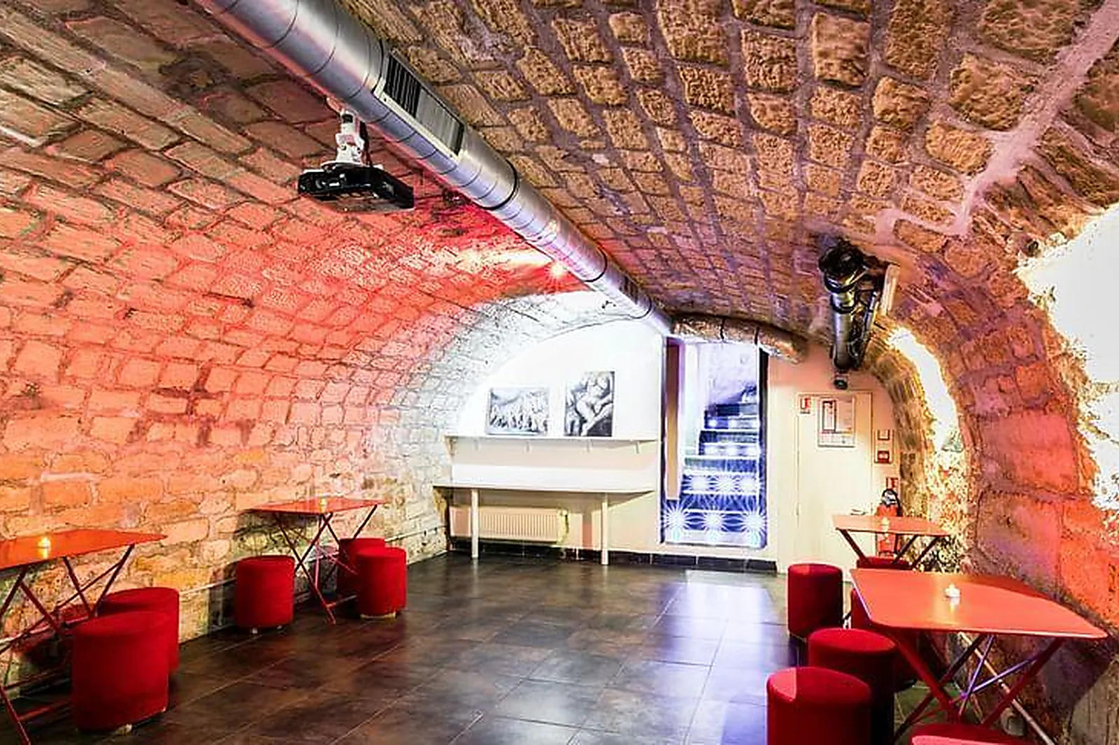 Lieux événementiels, LE MACAREUX