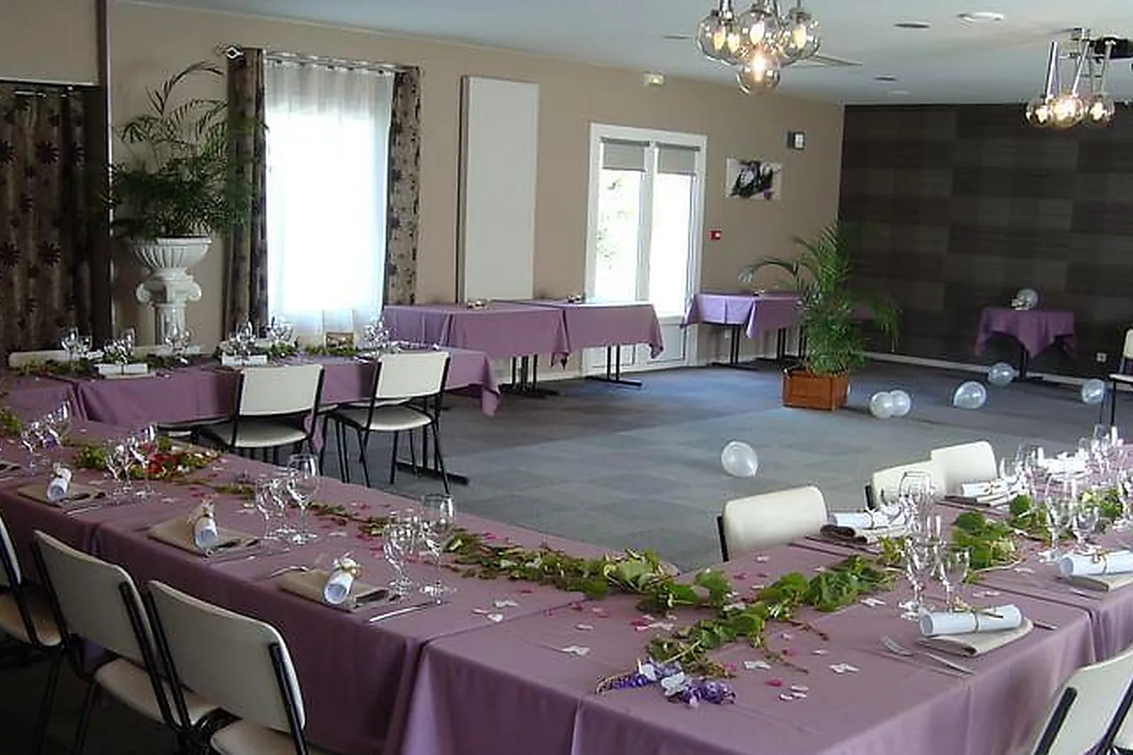 Lieux événementiels, LE MARAIS