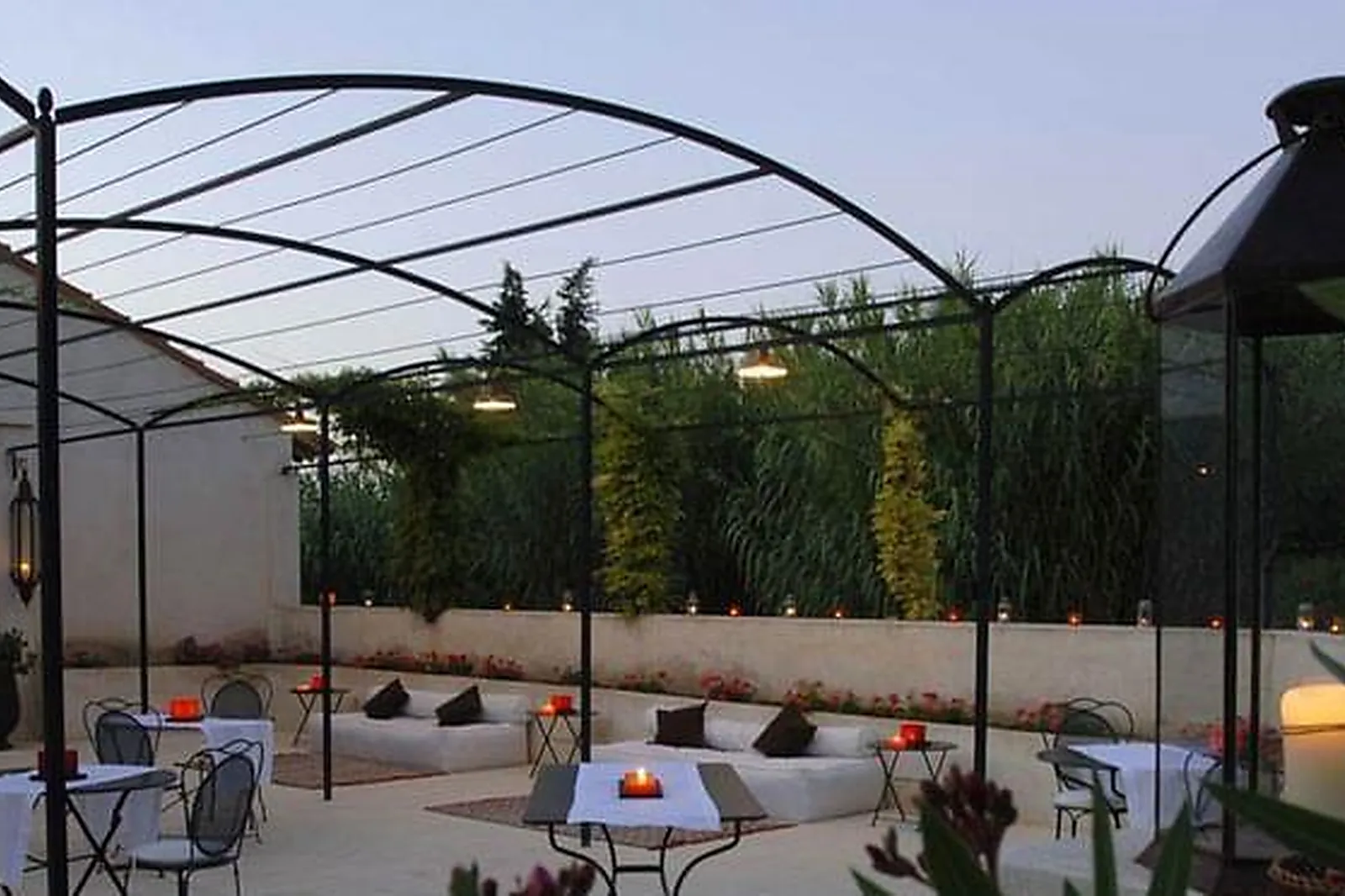 Lieux événementiels, LE MAS DE PEINT - MANADE JACQUES BON