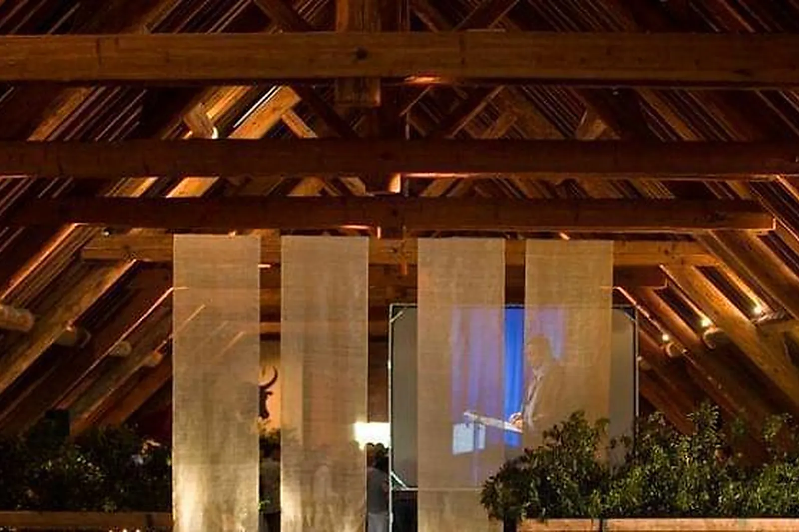 Lieux événementiels, LE MAS DE PEINT - MANADE JACQUES BON