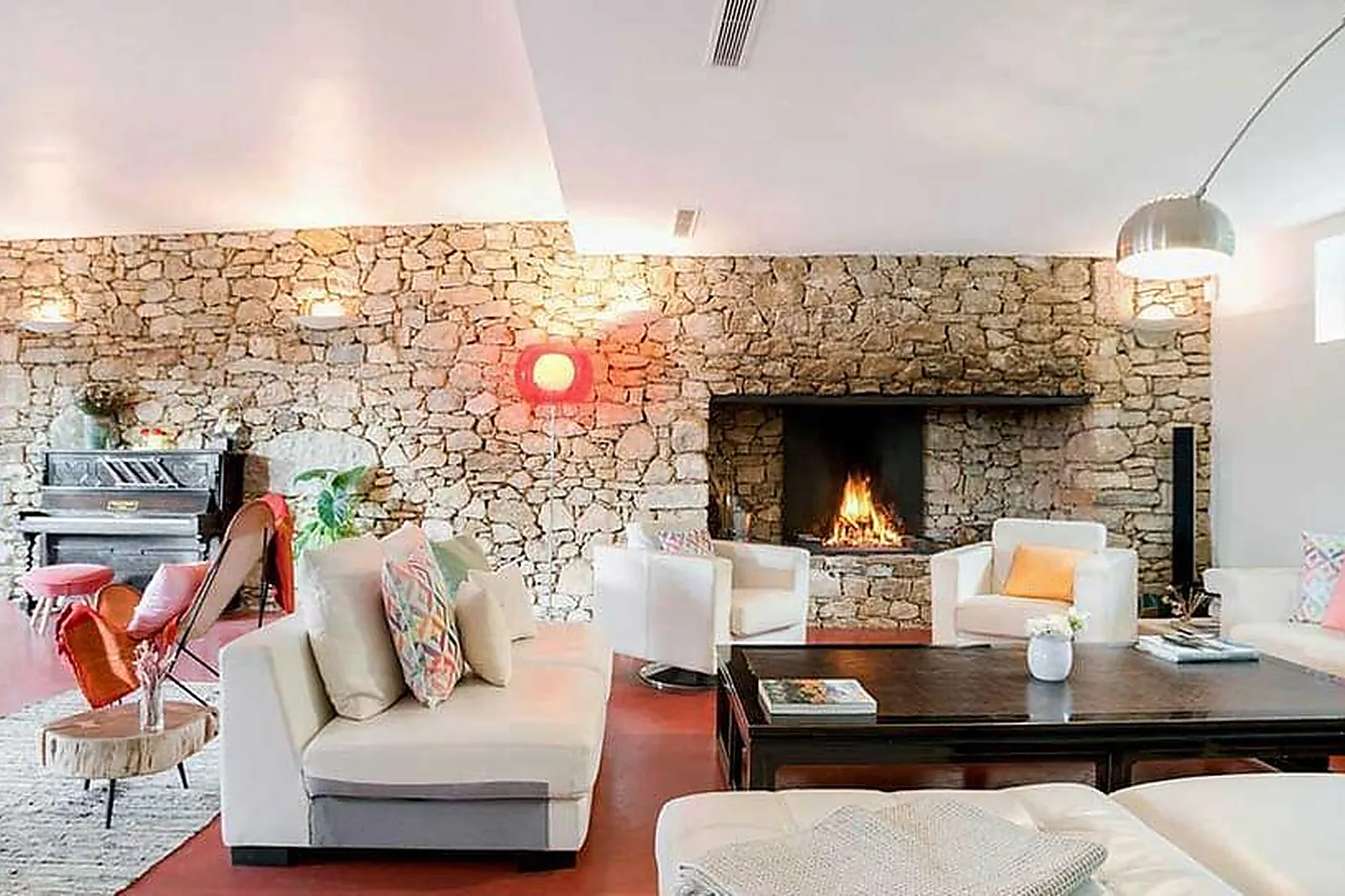 Lieux événementiels, LE MAS DE SO