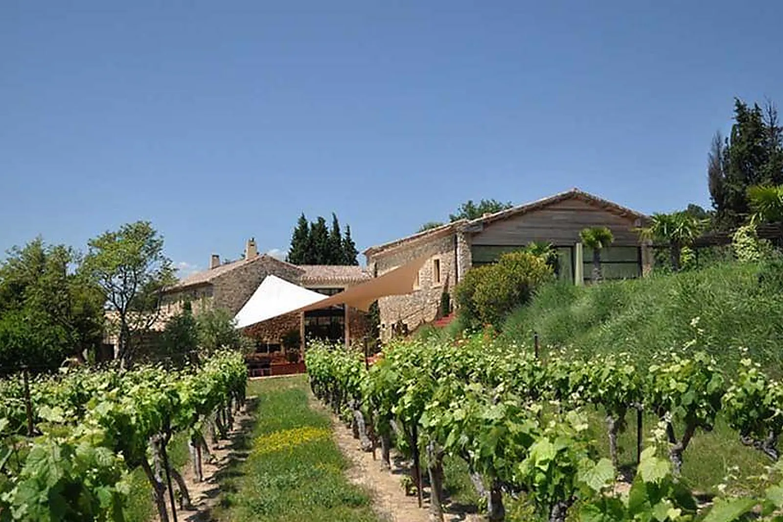 Lieux événementiels, LE MAS DE SO