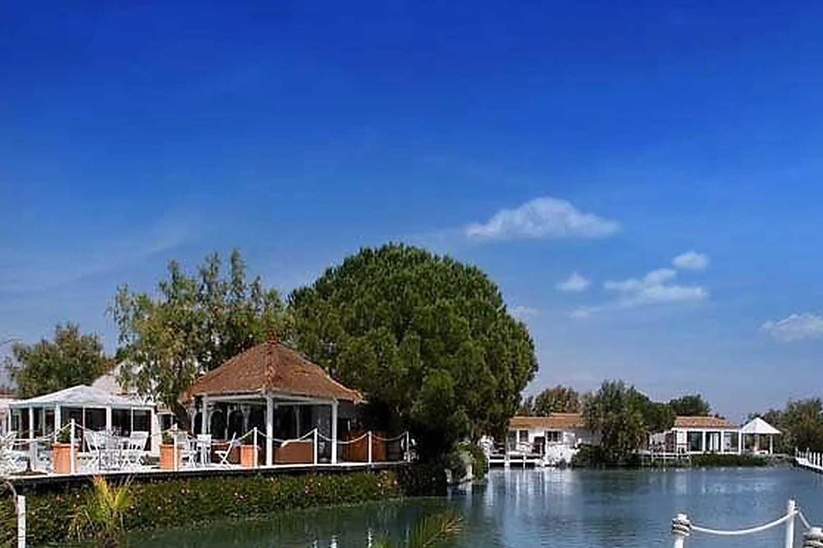 Lieux événementiels, LE MAS DE LA FOUQUE