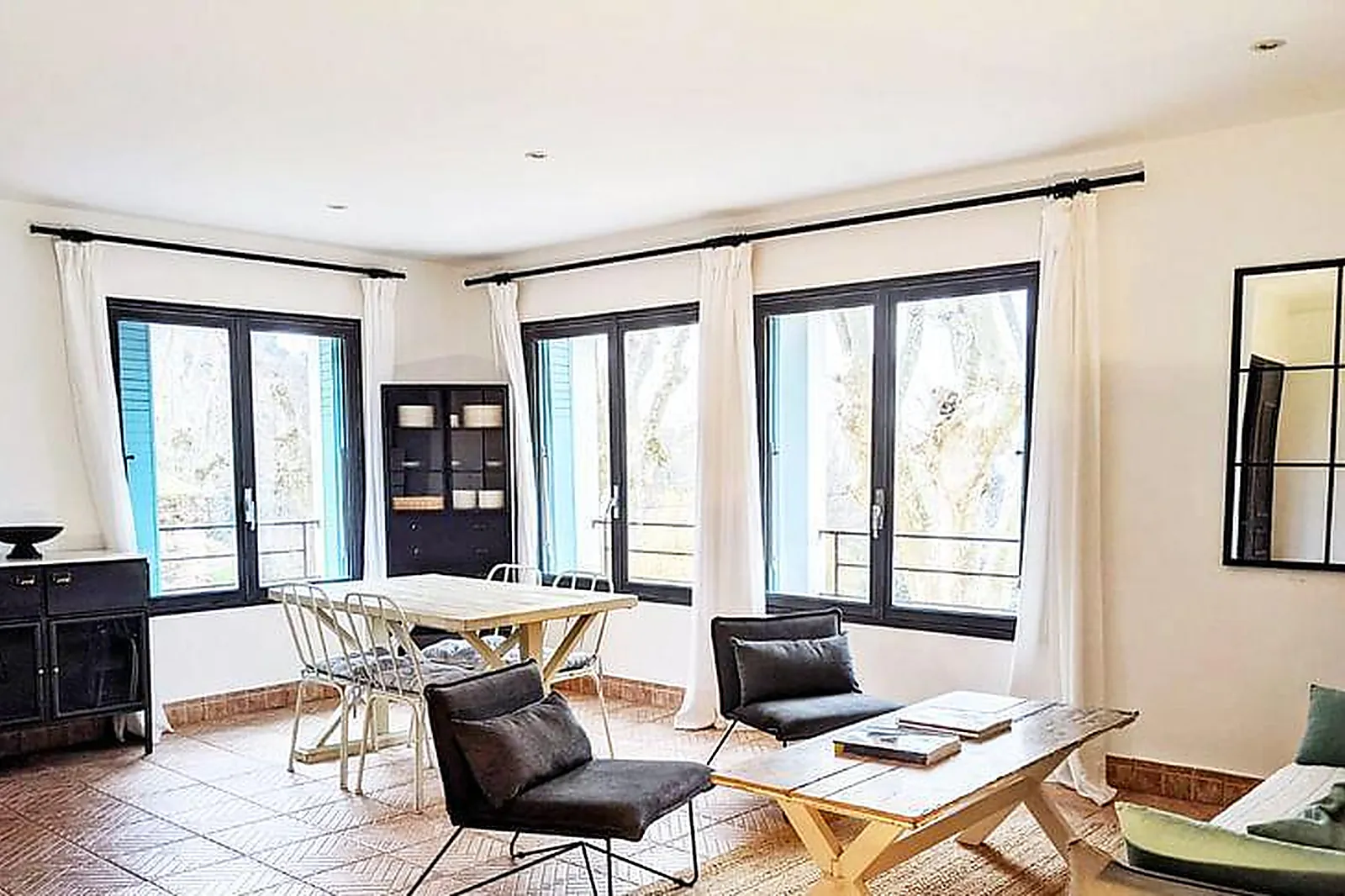 Lieux événementiels, LE MAS DES OULES