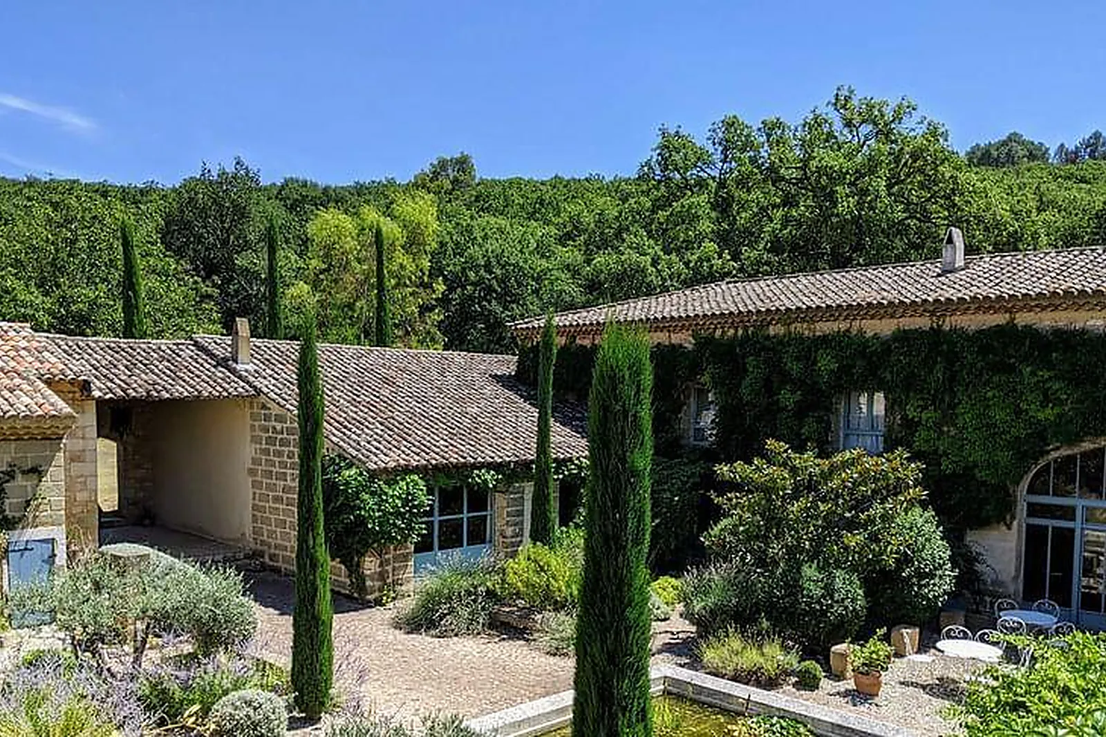 Lieux événementiels, LE MAS DES OULES